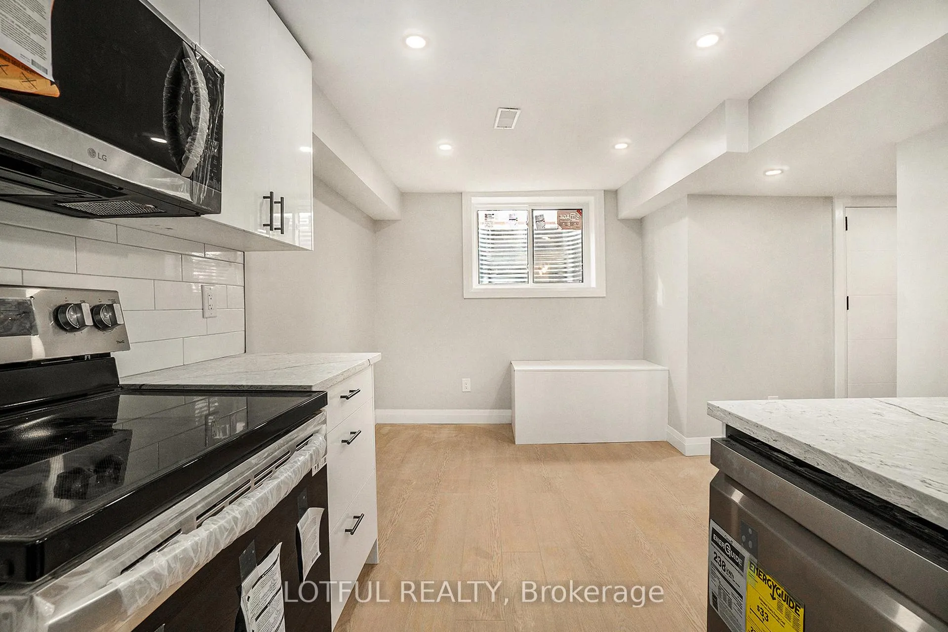 Photo 11 of Unit B, 75 Dalehurst Drive, Ottawa, Tanglewood — HOMEH