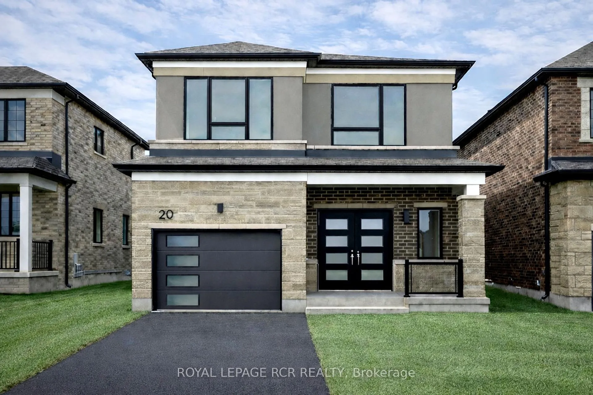 Photo 2 of 20 Betterridge Trail, Barrie, Rural Barrie Southwest — HOMEH