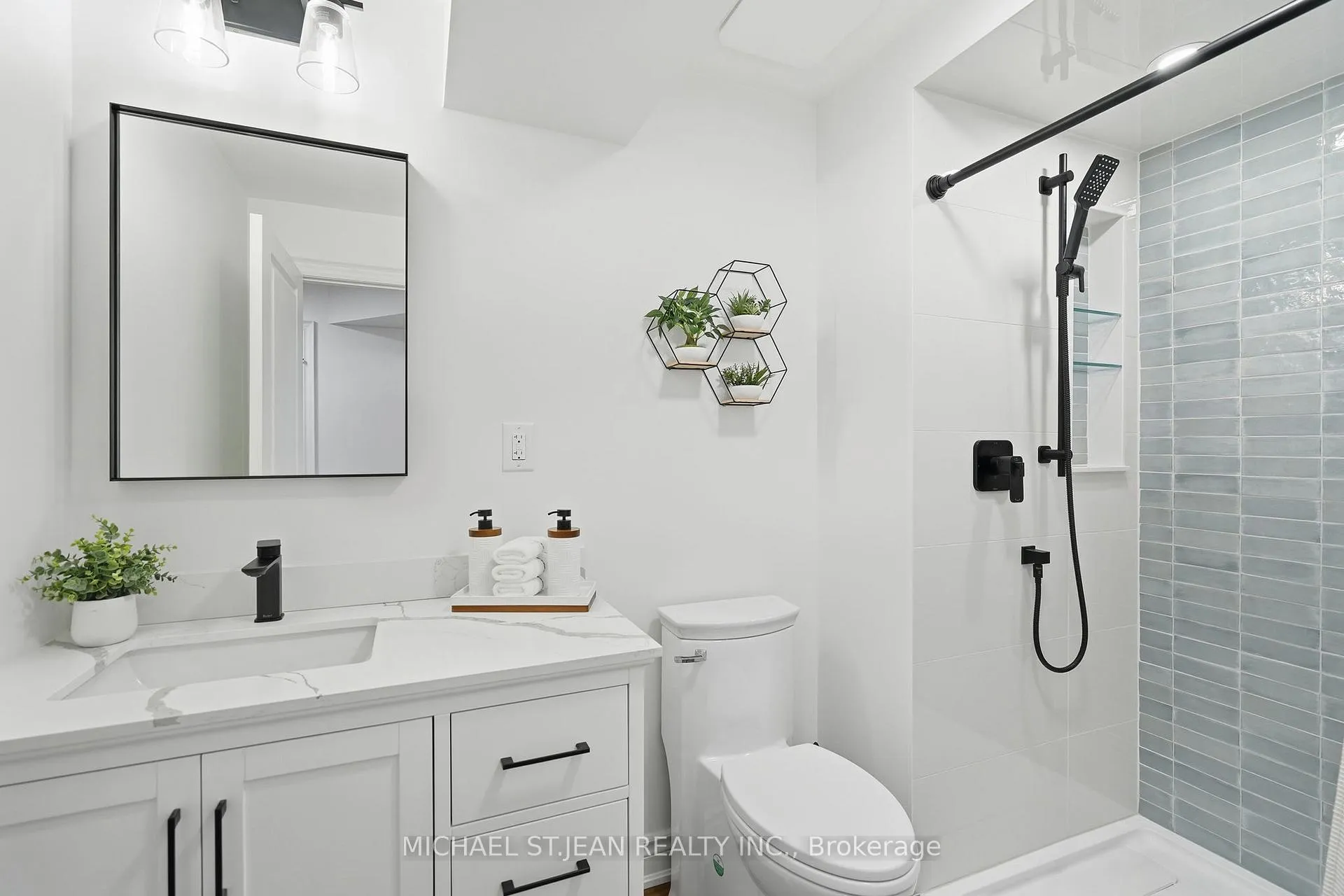 Photo 31 of Unit 92, 154 Port Robinson Road, Pelham, Fonthill — HOMEH