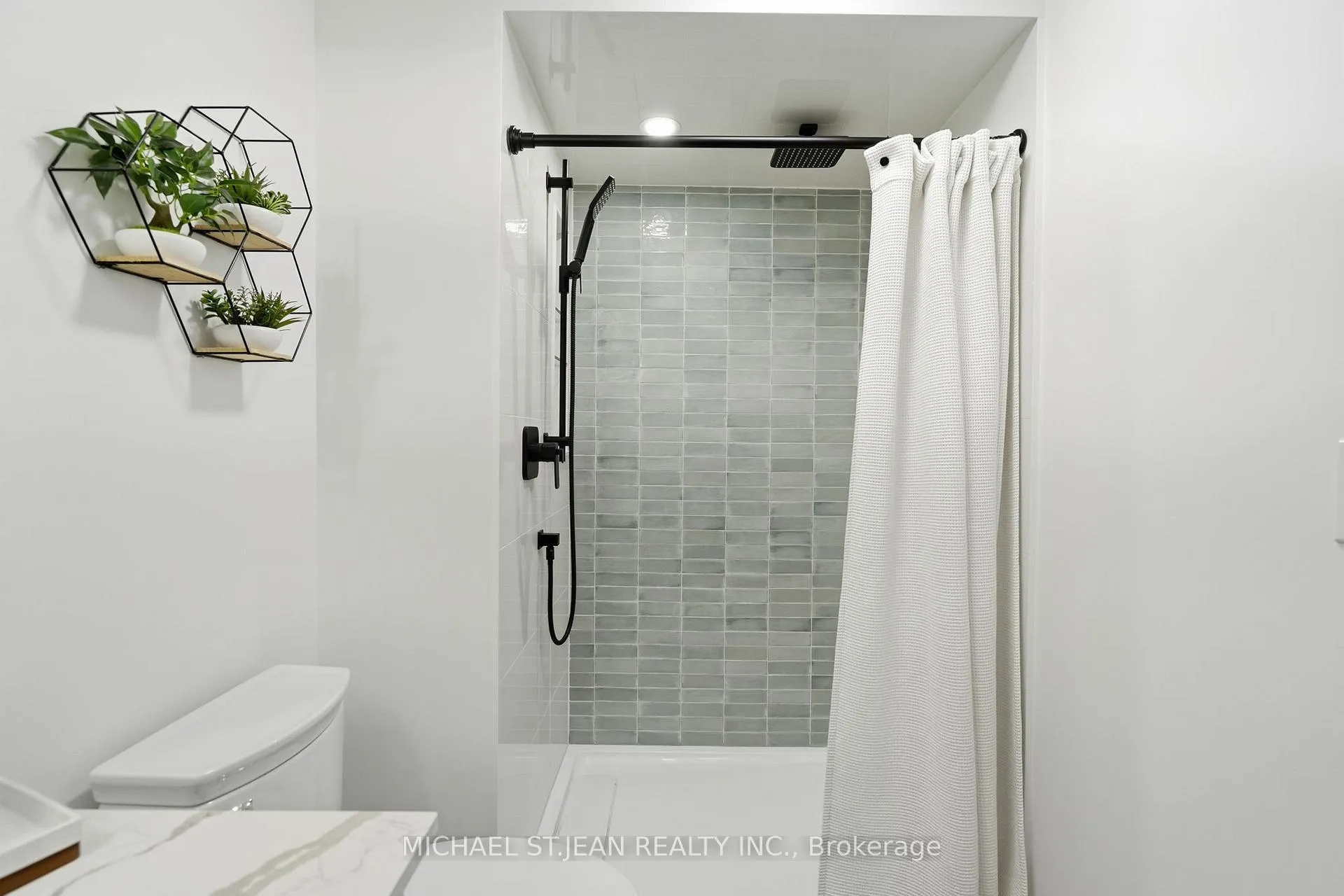Photo 32 of Unit 92, 154 Port Robinson Road, Pelham, Fonthill — HOMEH