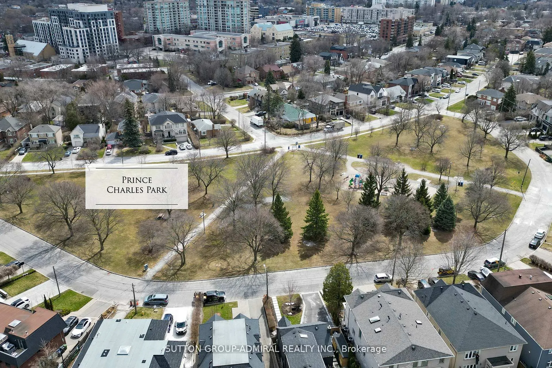 Photo 46 of 76 Ridgevale Drive, Toronto, Englemount-Lawrence — HOMEH