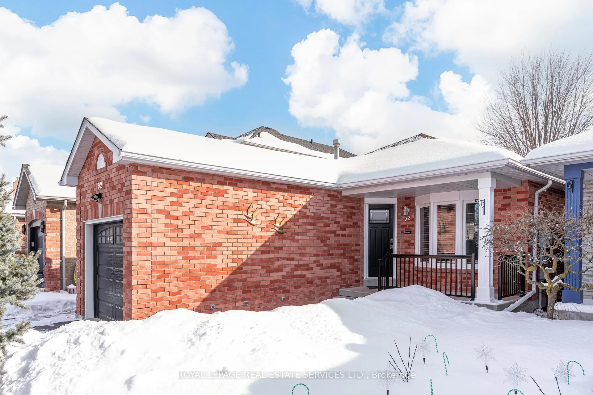 Photo 2 of 92 Gray Avenue, New Tecumseth, Alliston — HOMEH