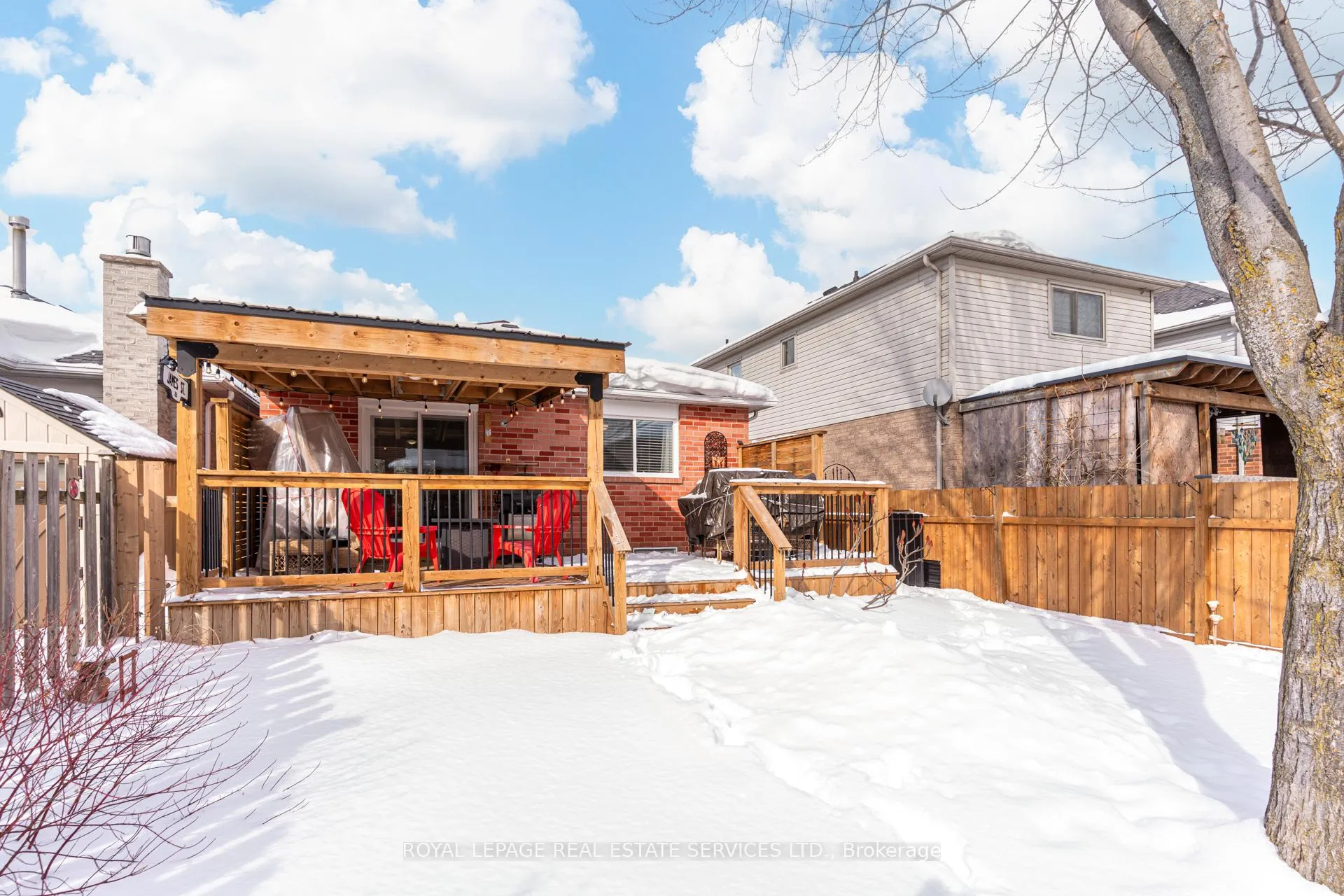 Photo 35 of 92 Gray Avenue, New Tecumseth, Alliston — HOMEH