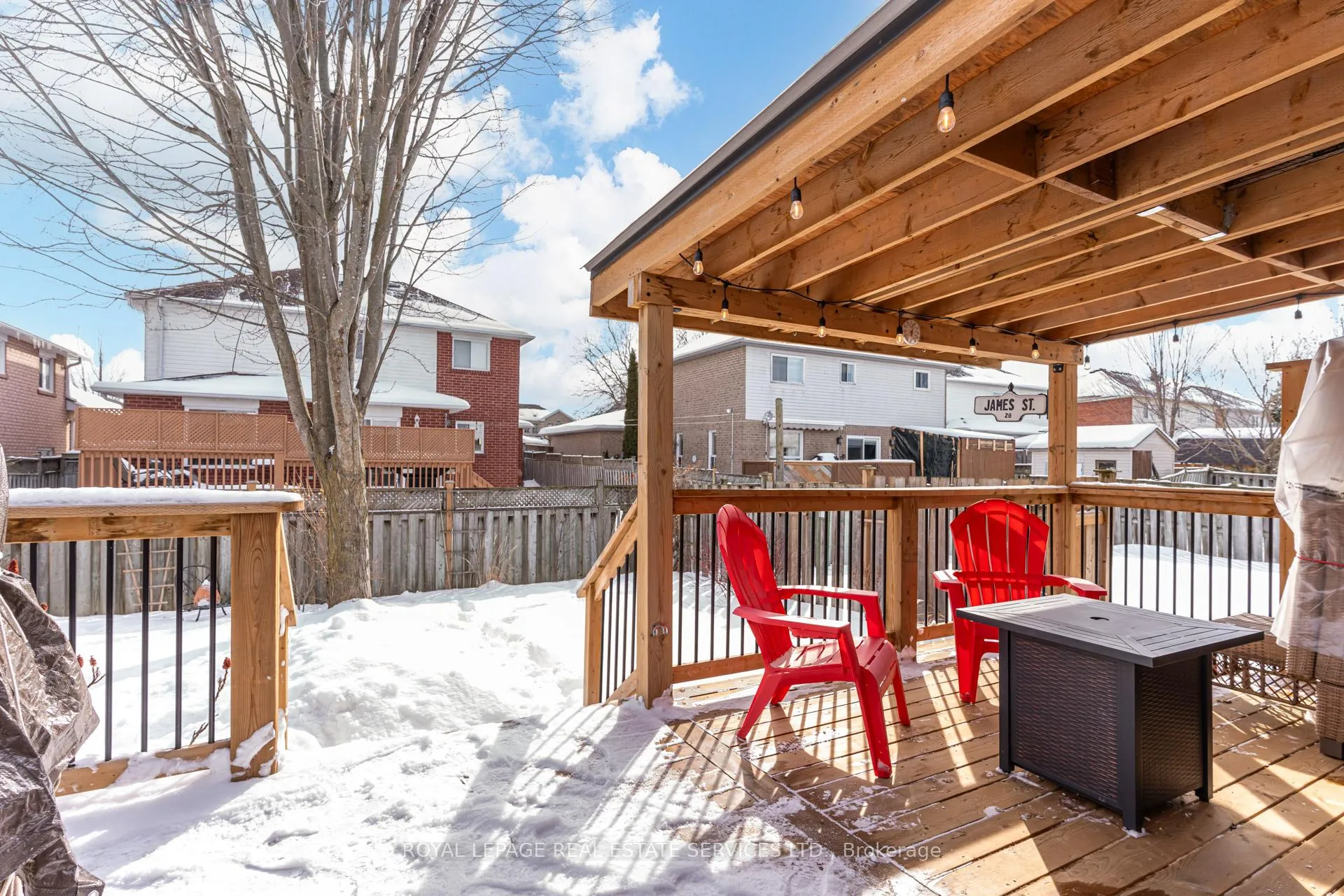 Photo 37 of 92 Gray Avenue, New Tecumseth, Alliston — HOMEH