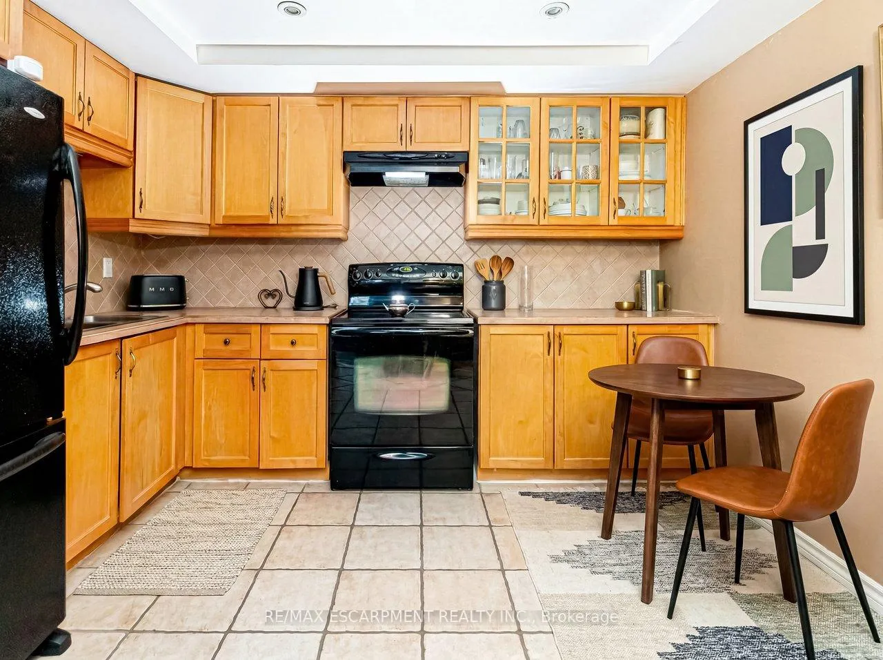 Photo 10 of Unit 808, 8 Woodman Drive S, Hamilton, Corman — HOMEH