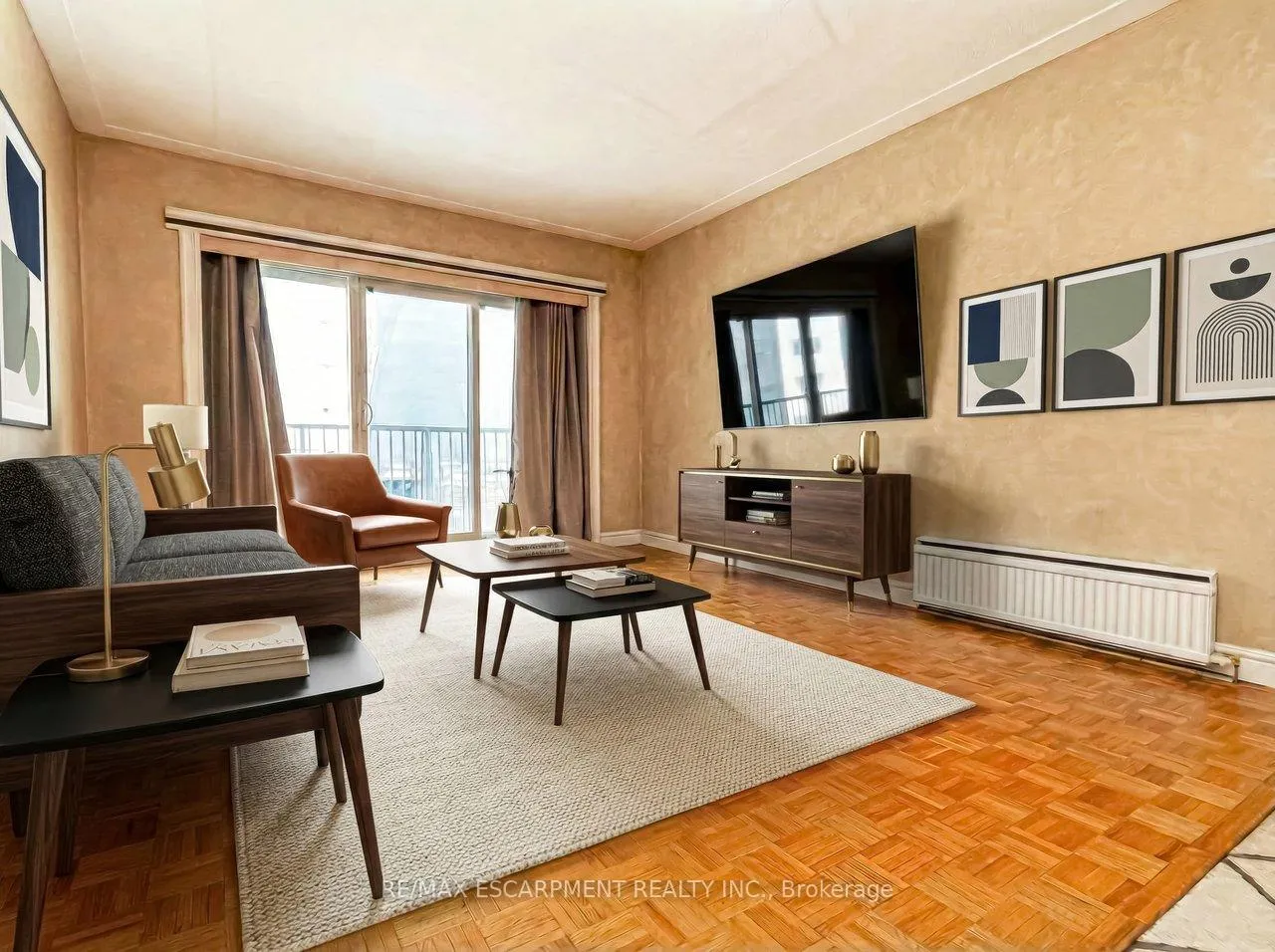 Photo 18 of Unit 808, 8 Woodman Drive S, Hamilton, Corman — HOMEH