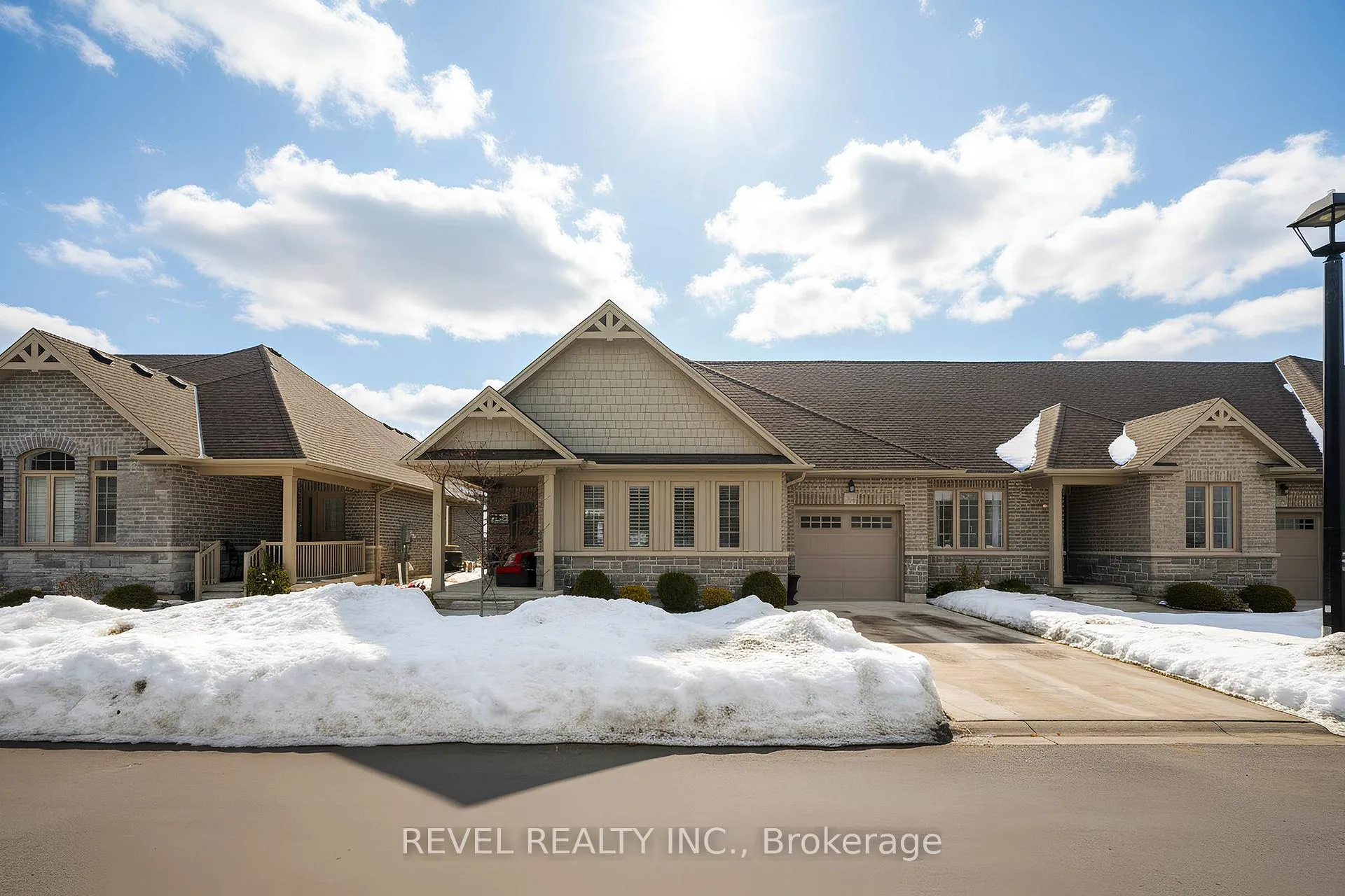 Front of 261 Schooner Drive