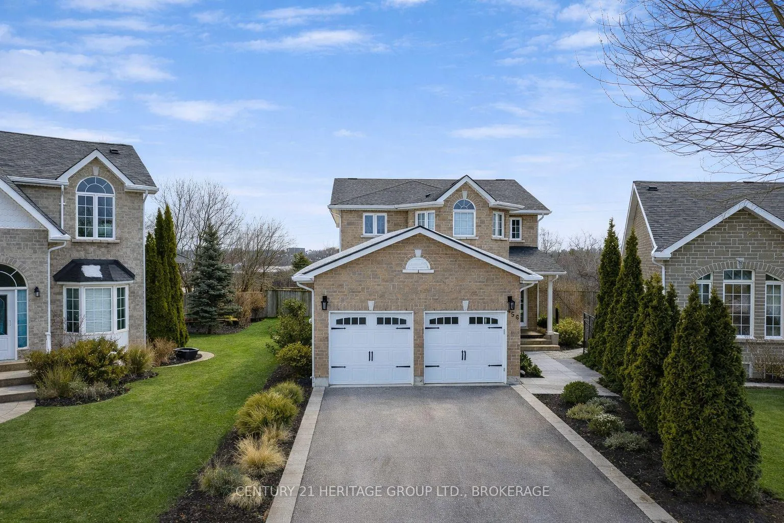 Photo 2 of 456 Weston Crescent, Kingston, East Gardiners Rd — HOMEH