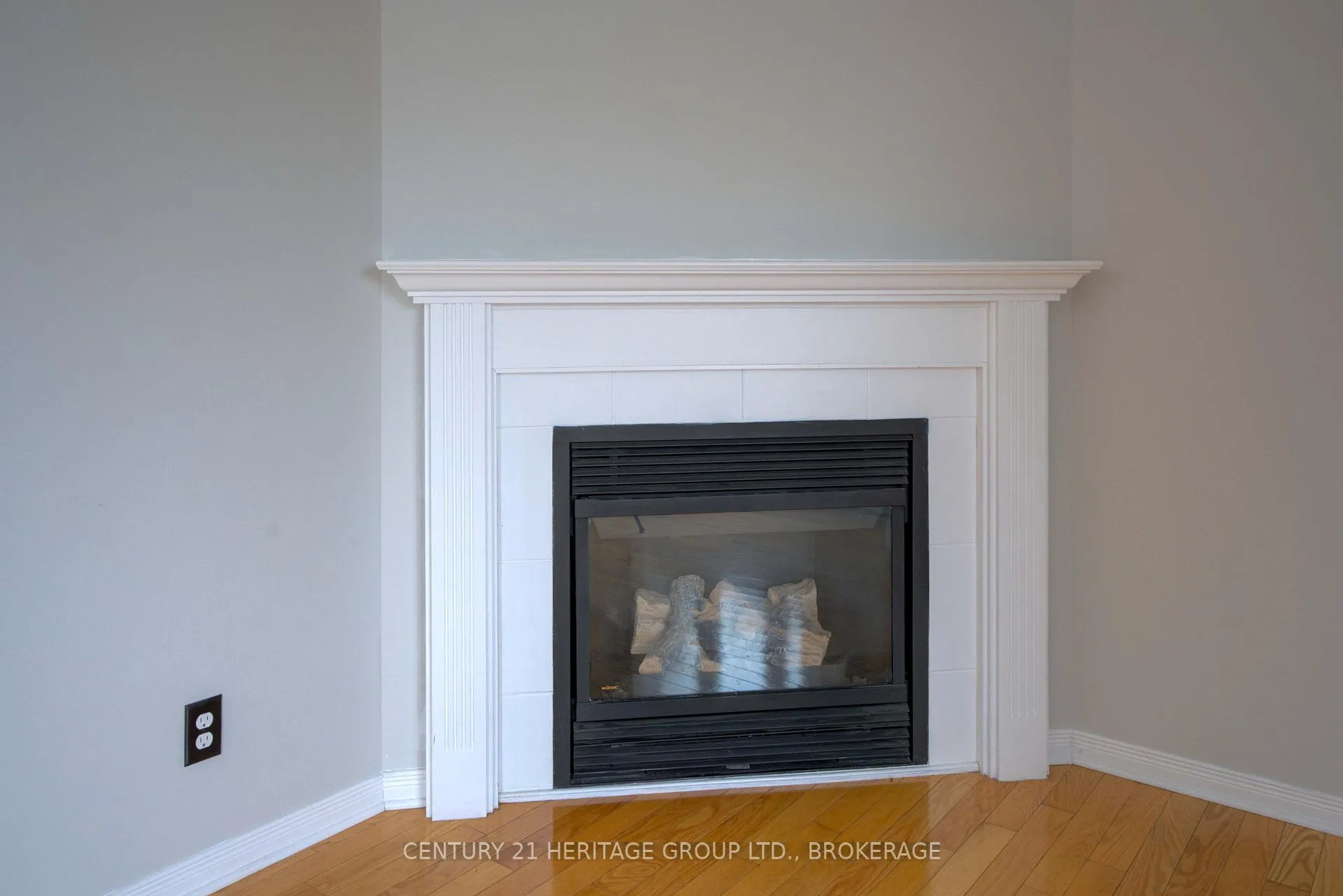 Photo 29 of 456 Weston Crescent, Kingston, East Gardiners Rd — HOMEH