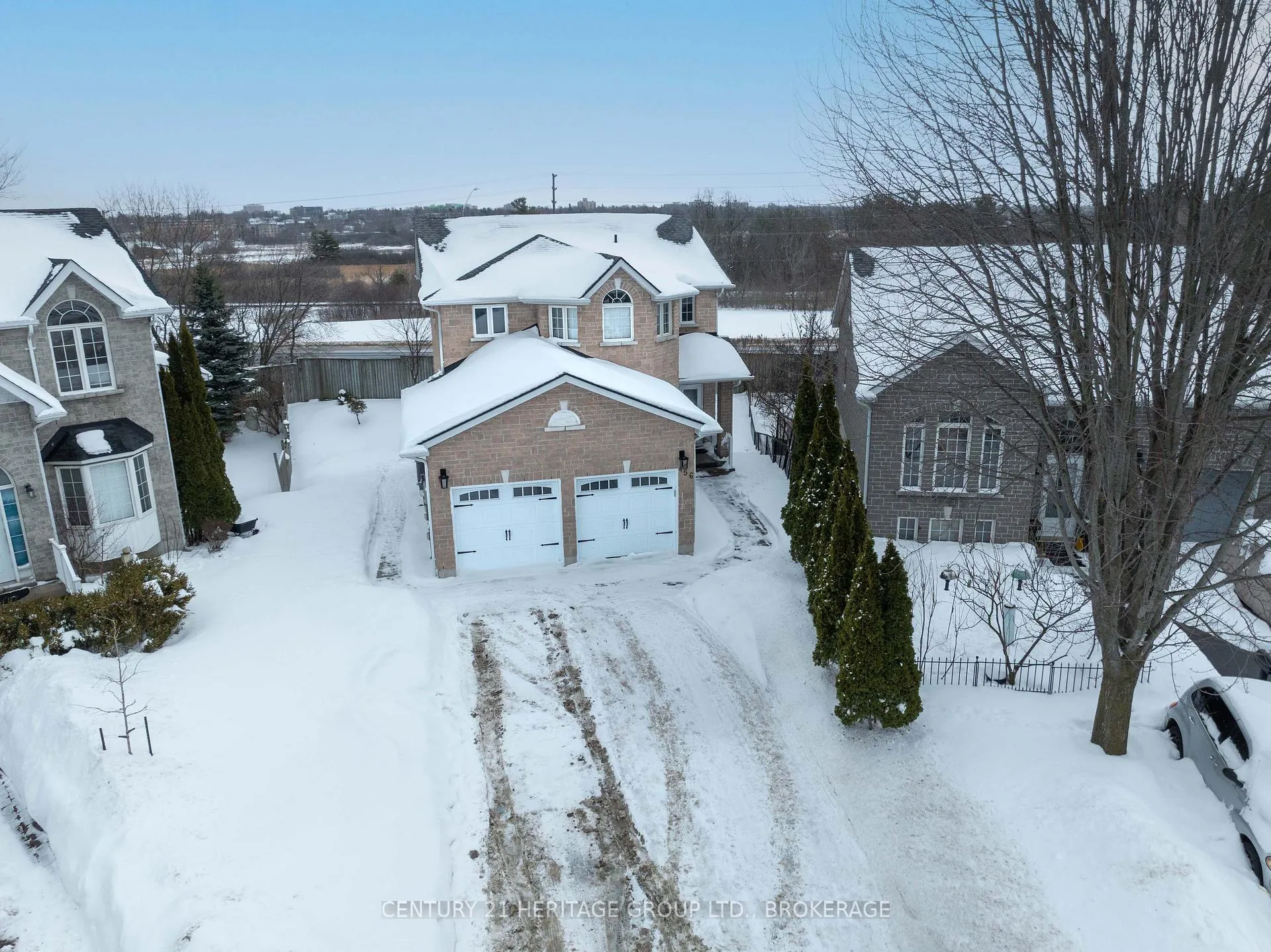 Photo 47 of 456 Weston Crescent, Kingston, East Gardiners Rd — HOMEH