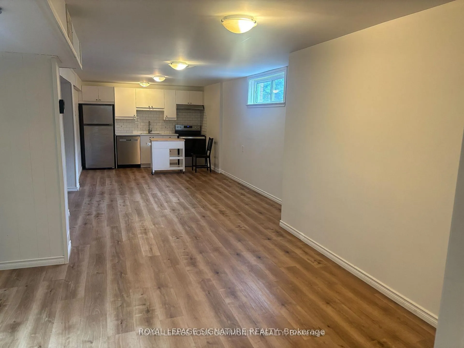 Photo 8 of Unit Bsmt, 45 Netherford Road, Vaughan, Maple — HOMEH