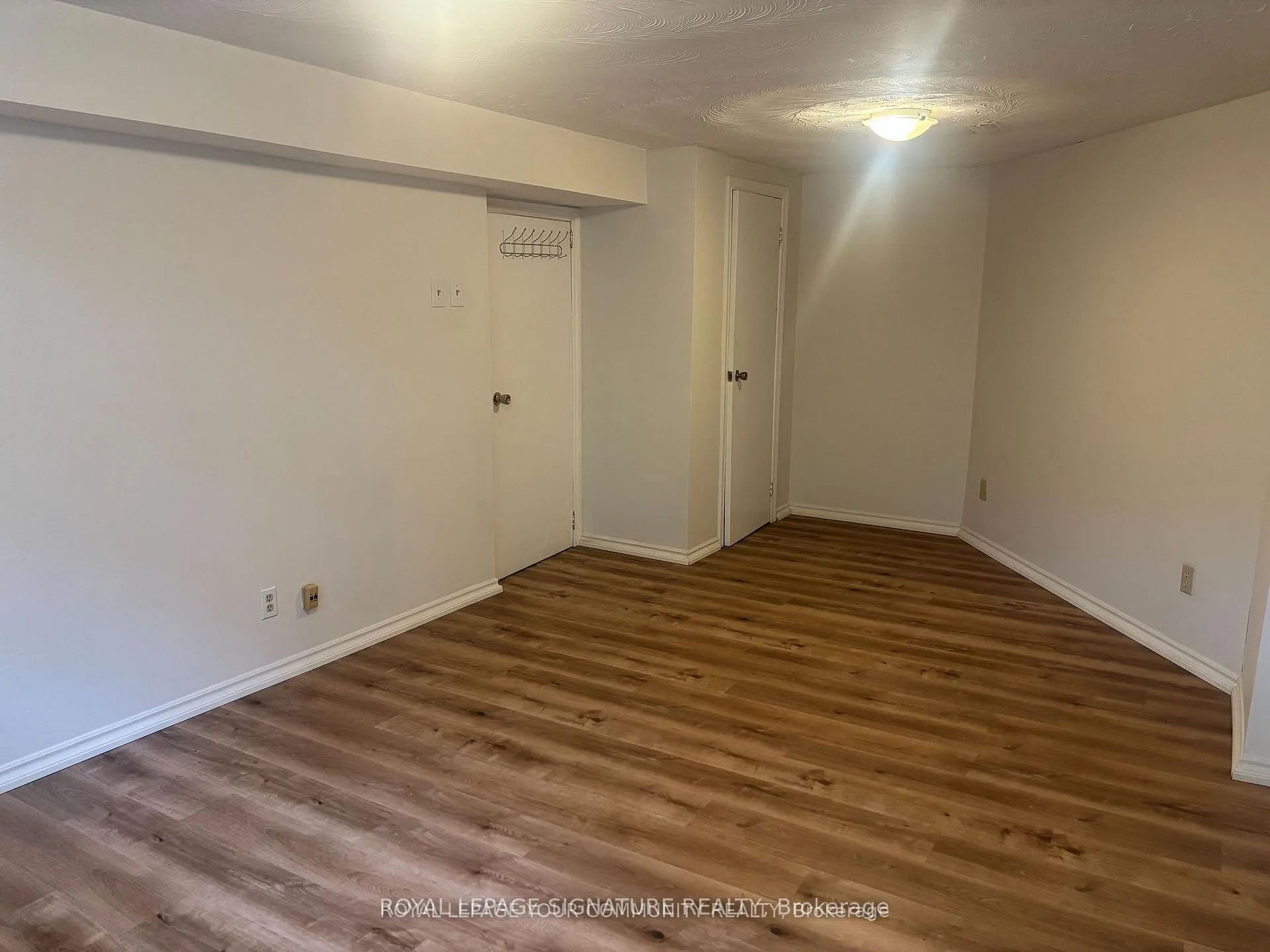 Photo 11 of Unit Bsmt, 45 Netherford Road, Vaughan, Maple — HOMEH