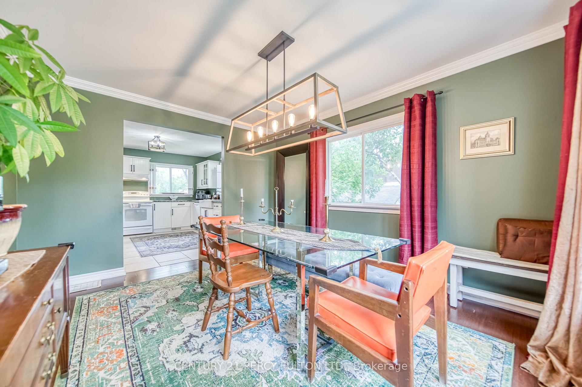 Photo 6 of 744 William Street, Innisfil, Alcona — HOMEH