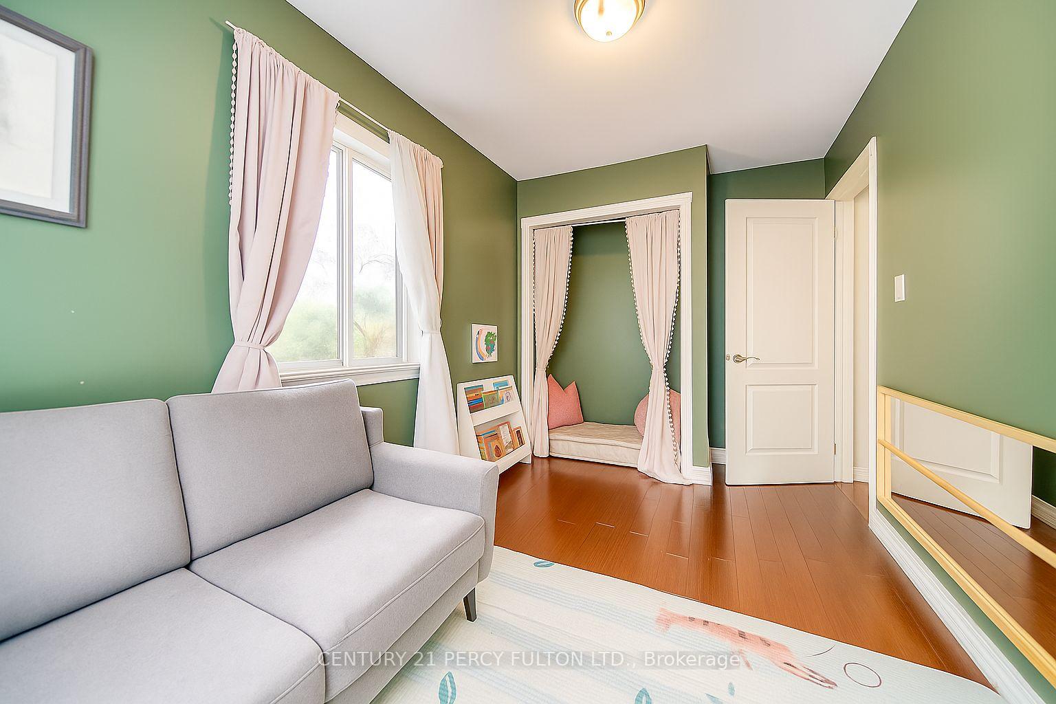 Photo 10 of 744 William Street, Innisfil, Alcona — HOMEH