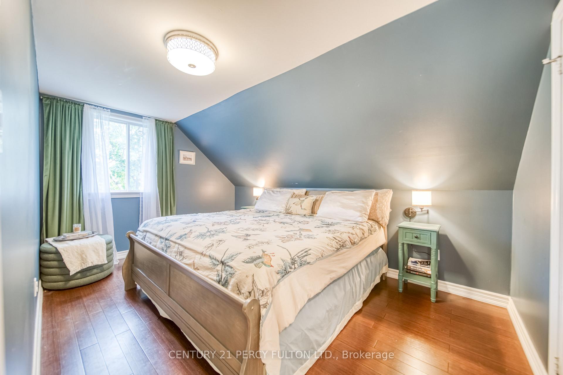 Photo 14 of 744 William Street, Innisfil, Alcona — HOMEH