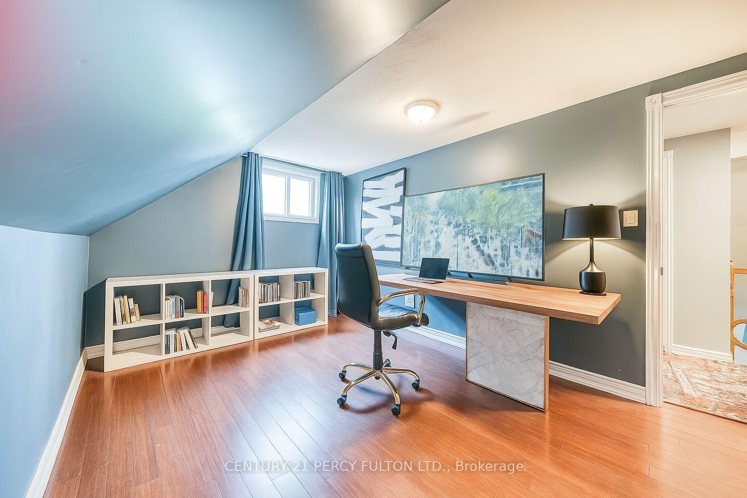 Photo 16 of 744 William Street, Innisfil, Alcona — HOMEH