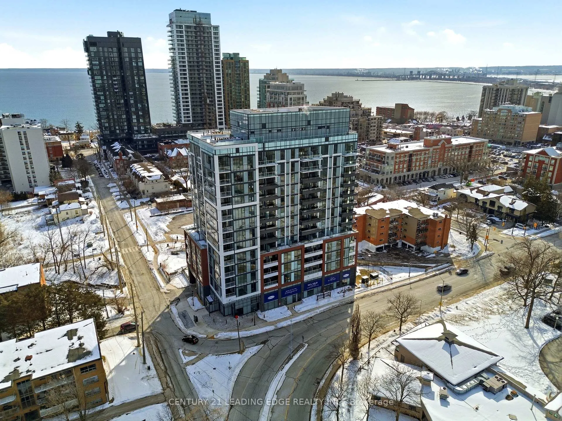 Photo 1 of Unit 910, 2088 James Street, Burlington, Brant — HOMEH