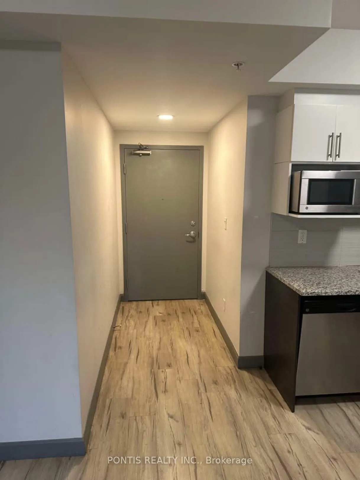 Photo 1 of Unit 272, 258B Sunview Street, Waterloo — HOMEH