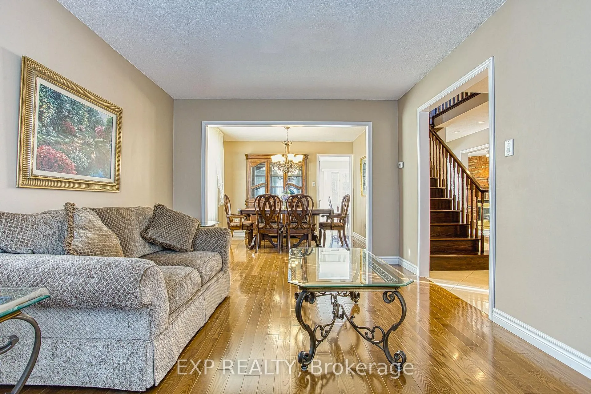 Photo 8 of 211 Rushdale Drive, Hamilton, Rushdale — HOMEH