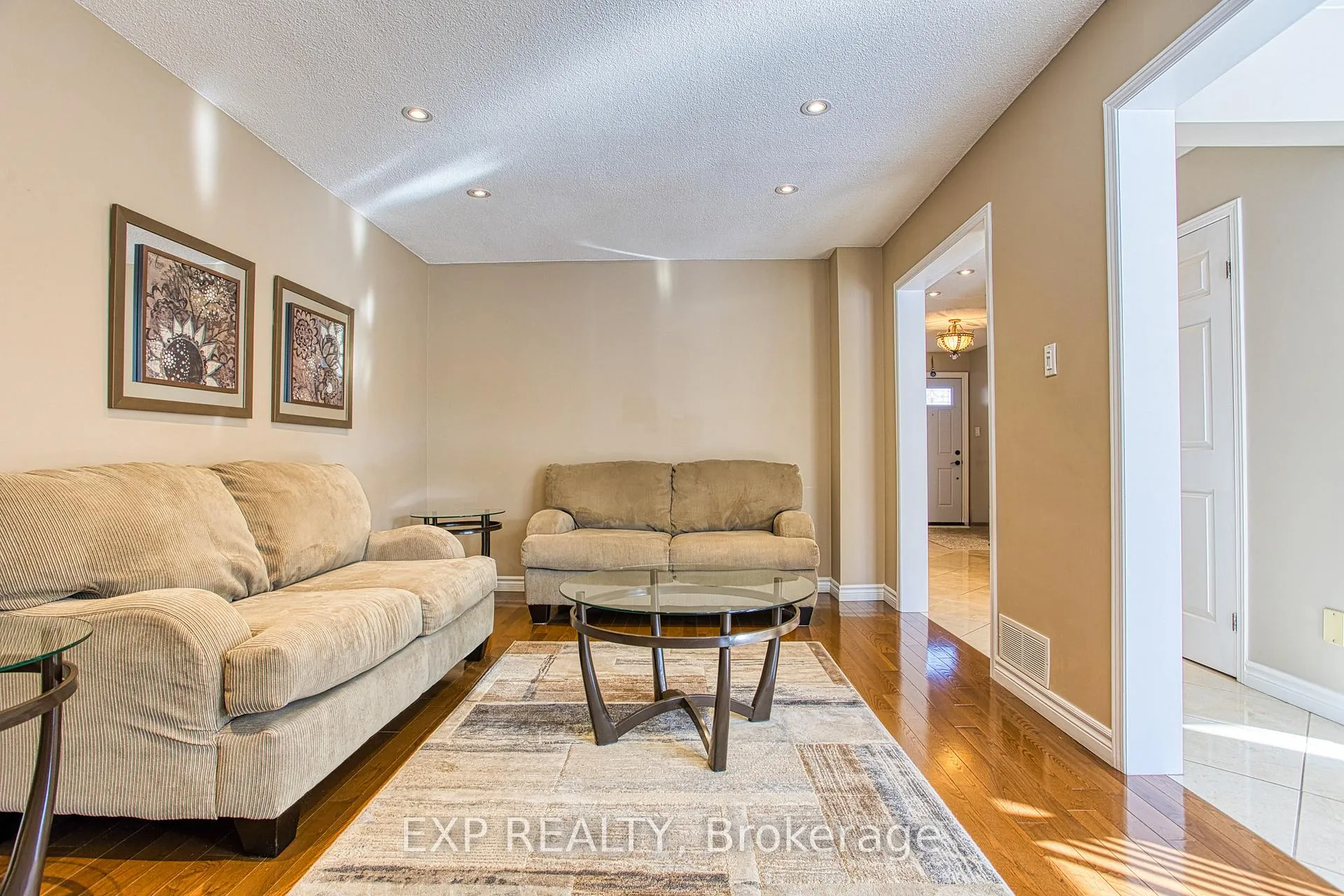 Photo 16 of 211 Rushdale Drive, Hamilton, Rushdale — HOMEH