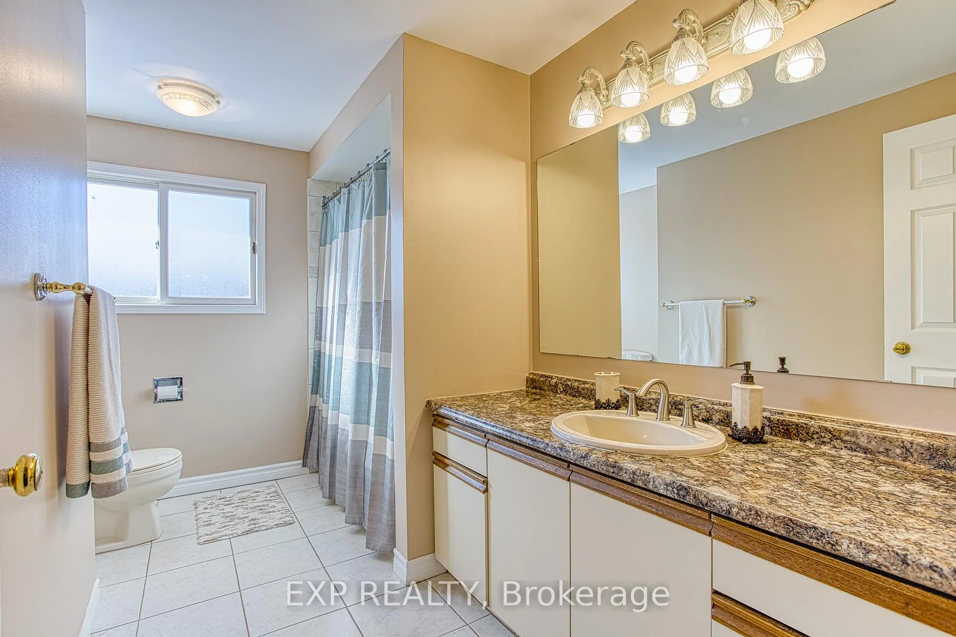Photo 28 of 211 Rushdale Drive, Hamilton, Rushdale — HOMEH