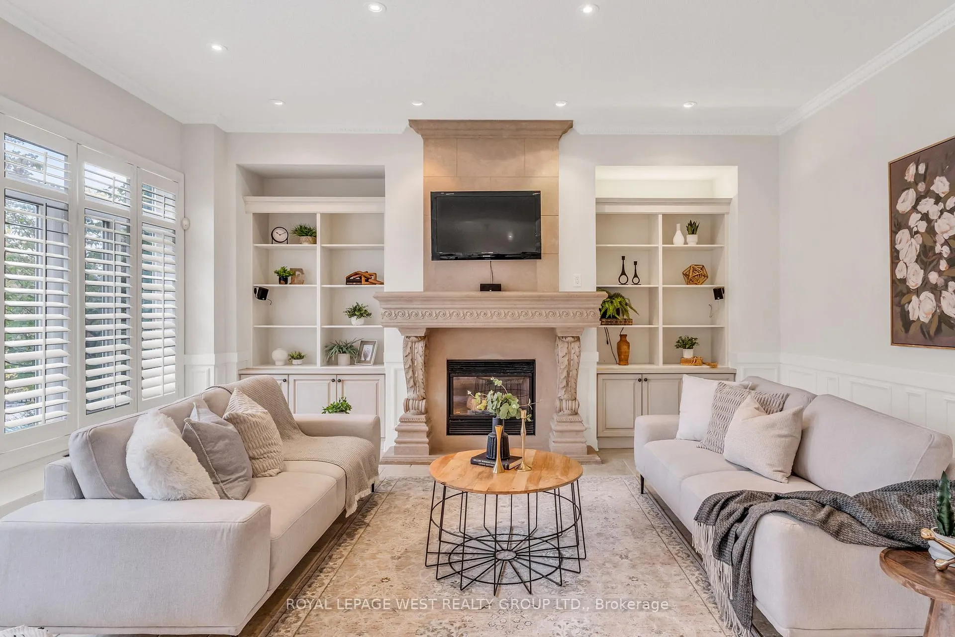 Photo 8 of 35 Playfair Court, Hamilton, Ancaster — HOMEH