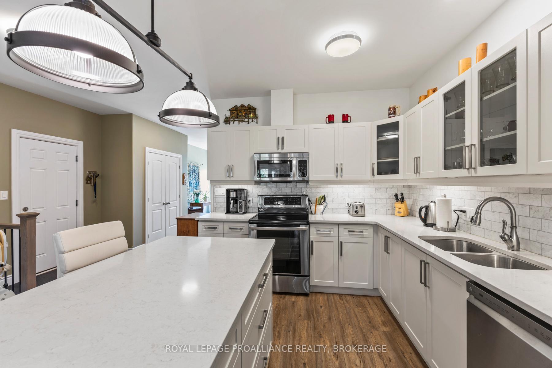 Photo 12 of 206 Sorbie Crescent, Loyalist, Amherstview — HOMEH