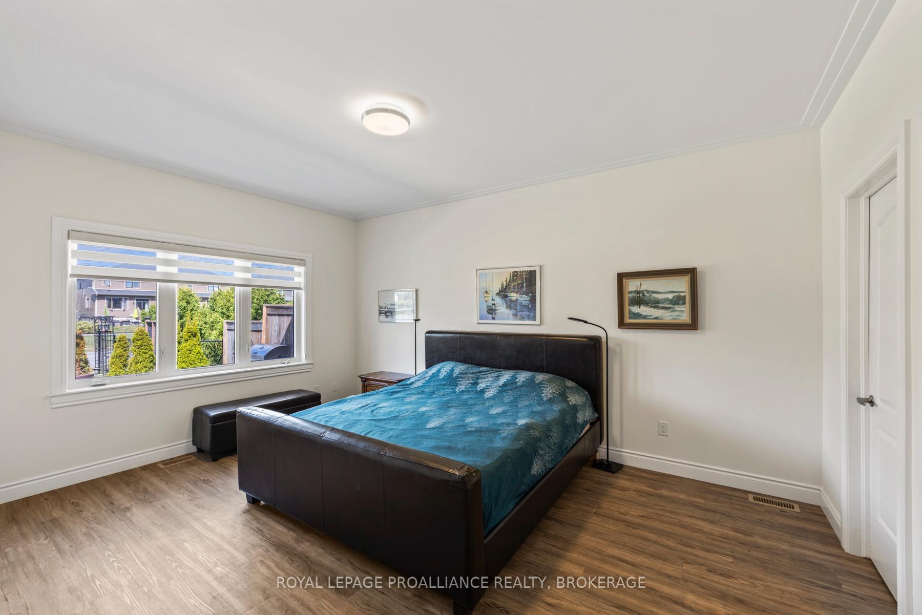 Photo 14 of 206 Sorbie Crescent, Loyalist, Amherstview — HOMEH