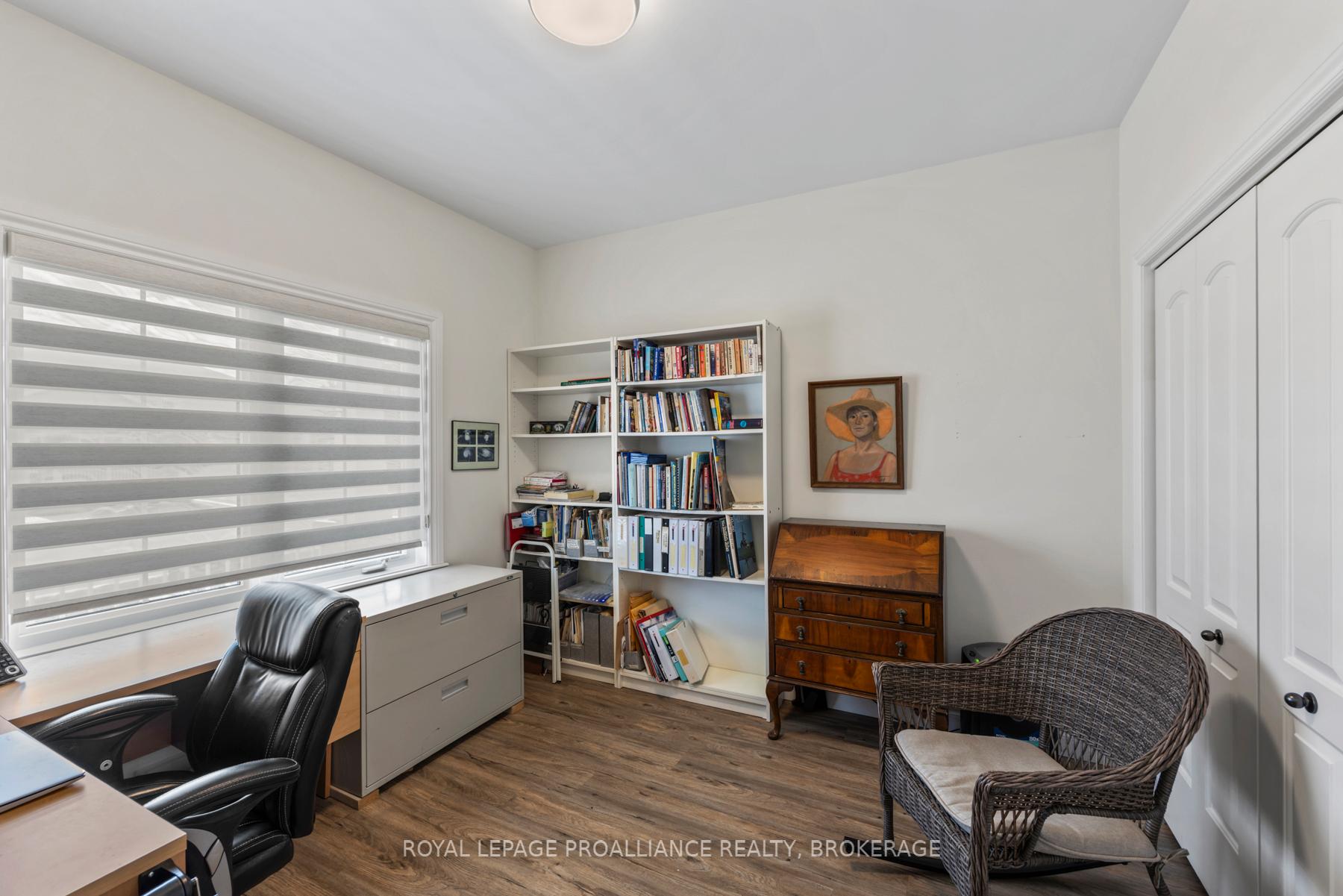 Photo 18 of 206 Sorbie Crescent, Loyalist, Amherstview — HOMEH
