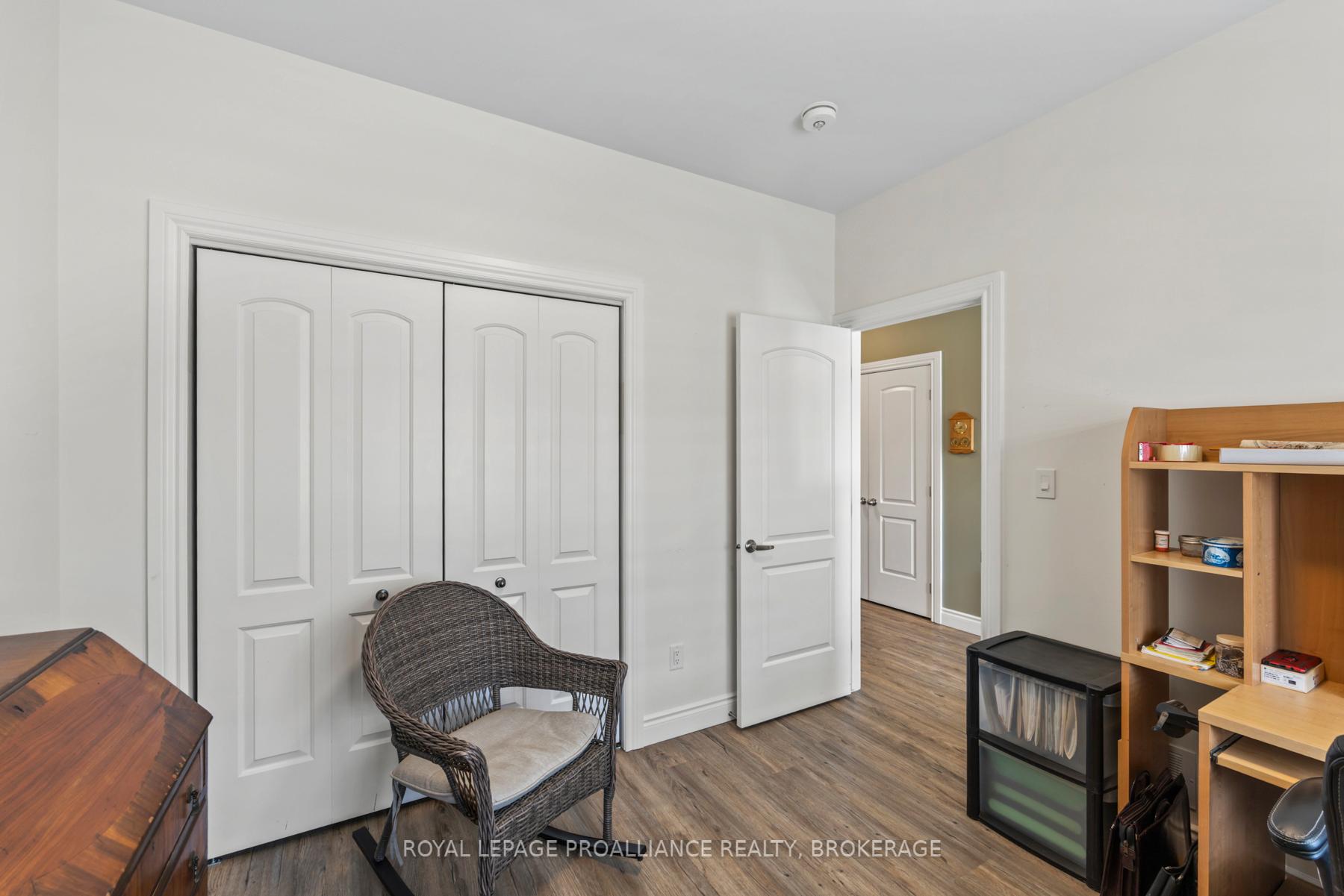 Photo 19 of 206 Sorbie Crescent, Loyalist, Amherstview — HOMEH