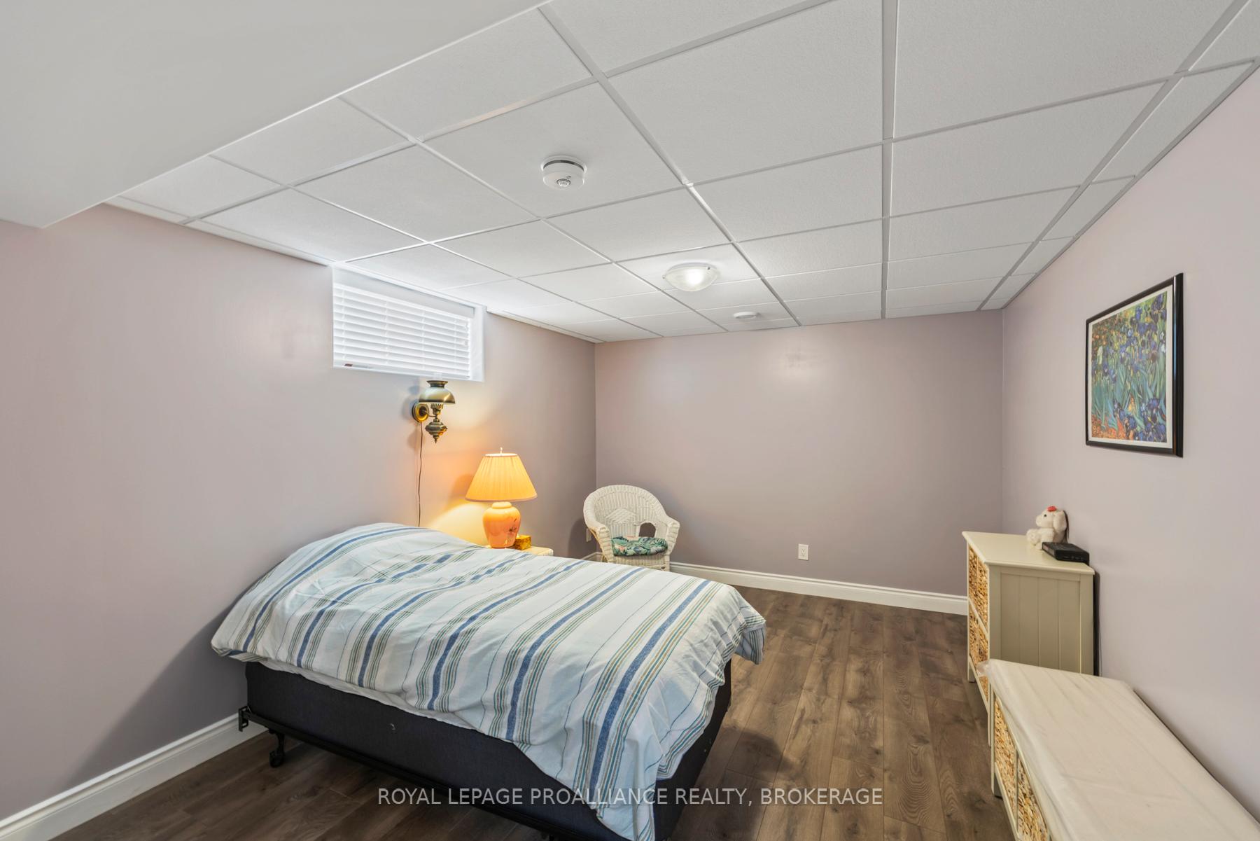 Photo 24 of 206 Sorbie Crescent, Loyalist, Amherstview — HOMEH