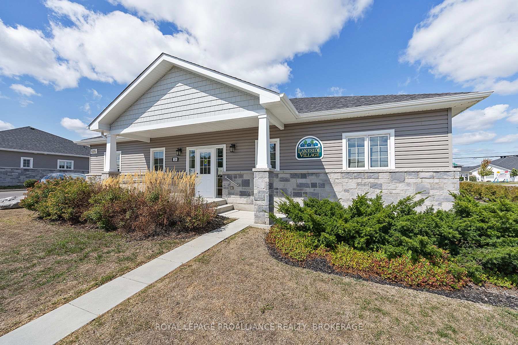 Photo 28 of 206 Sorbie Crescent, Loyalist, Amherstview — HOMEH