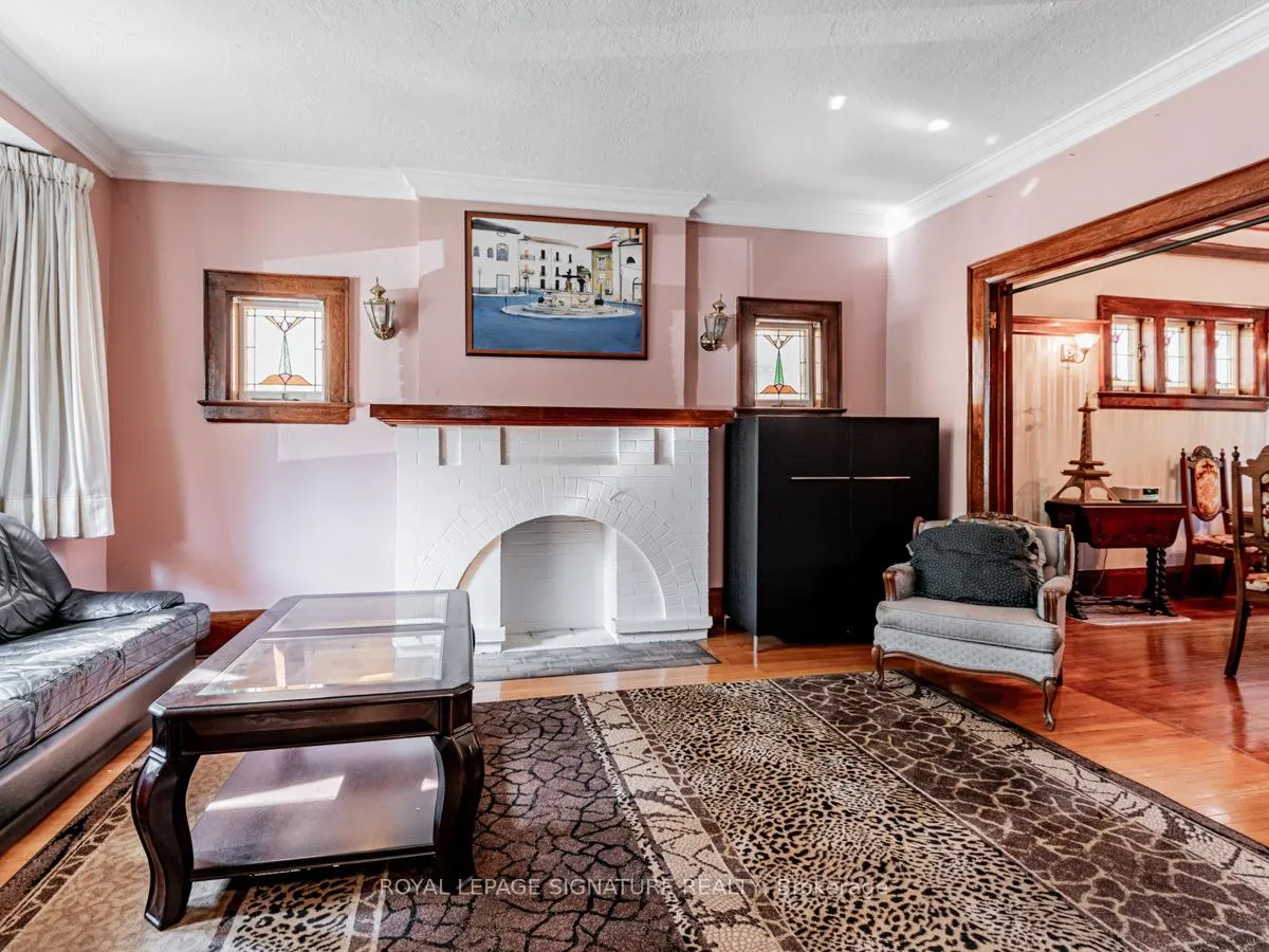 Photo 3 of 55 Pinewood Avenue, Toronto, Humewood-Cedarvale — HOMEH