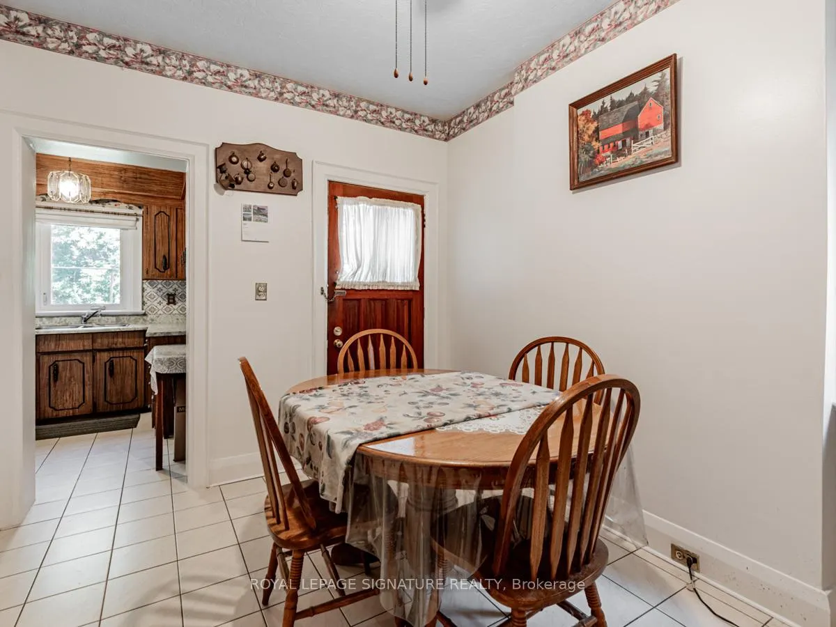 Photo 7 of 55 Pinewood Avenue, Toronto, Humewood-Cedarvale — HOMEH