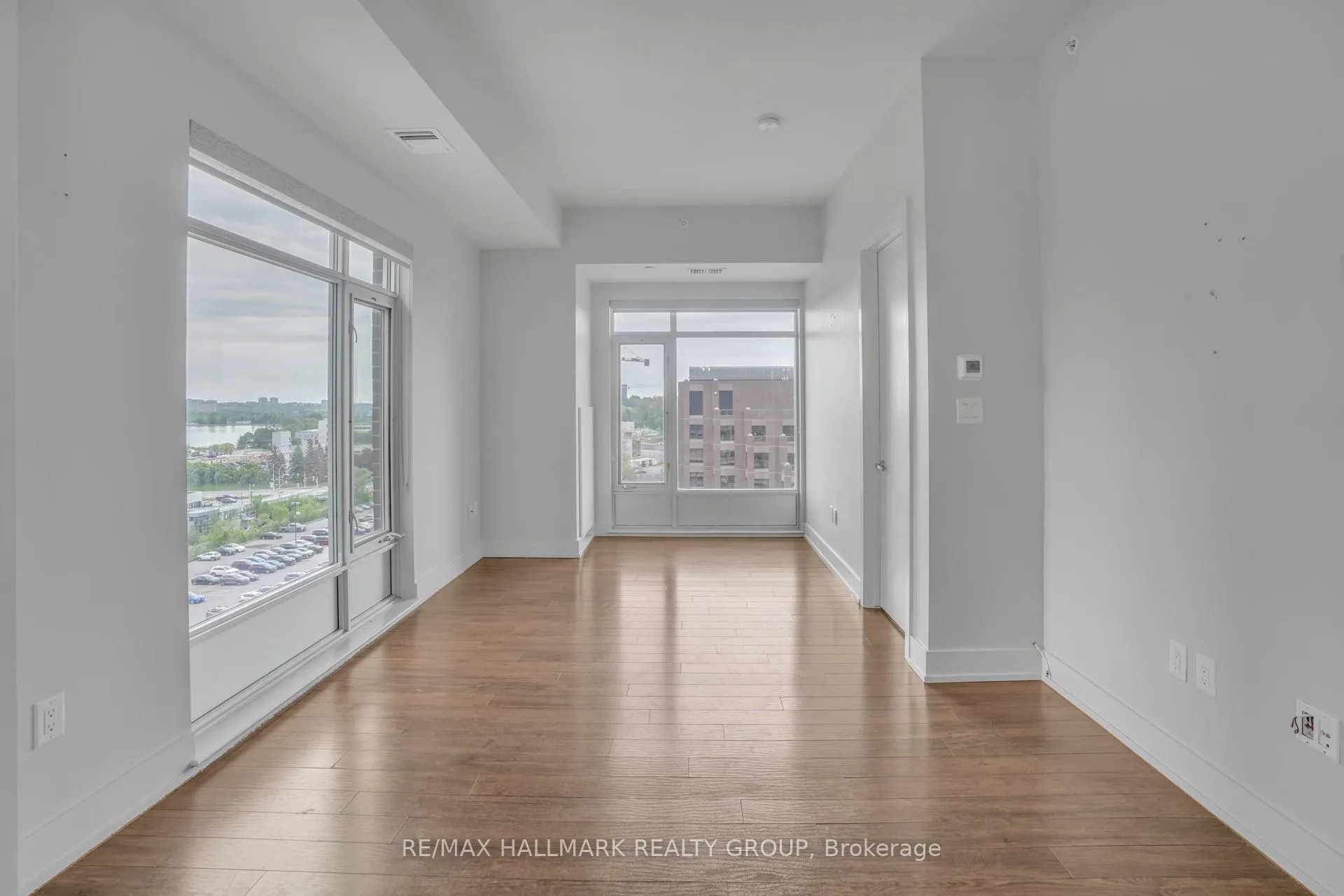 Photo 9 of Unit 1004, 100 Champagne Avenue, Ottawa, West Centre Town — HOMEH