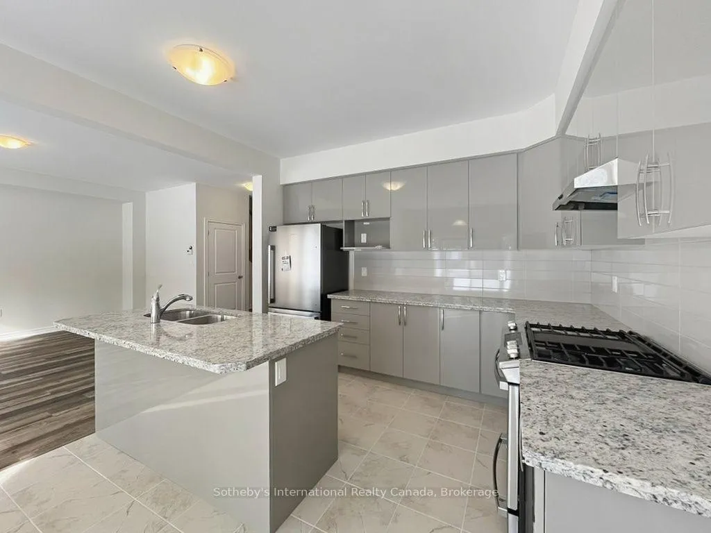 Photo 4 of 275 Beechwood Forest Lane, Gravenhurst, Muskoka (S) — HOMEH