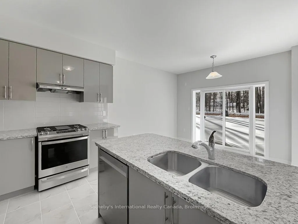 Photo 6 of 275 Beechwood Forest Lane, Gravenhurst, Muskoka (S) — HOMEH