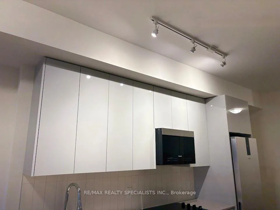 Photo 10 of Unit 730, 498 Caldari Road, Vaughan, Concord — HOMEH