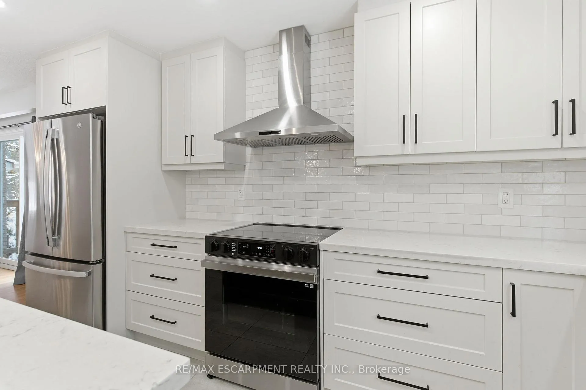 Photo 14 of 563 6th Concession Road W, Hamilton, Rural Flamborough — HOMEH