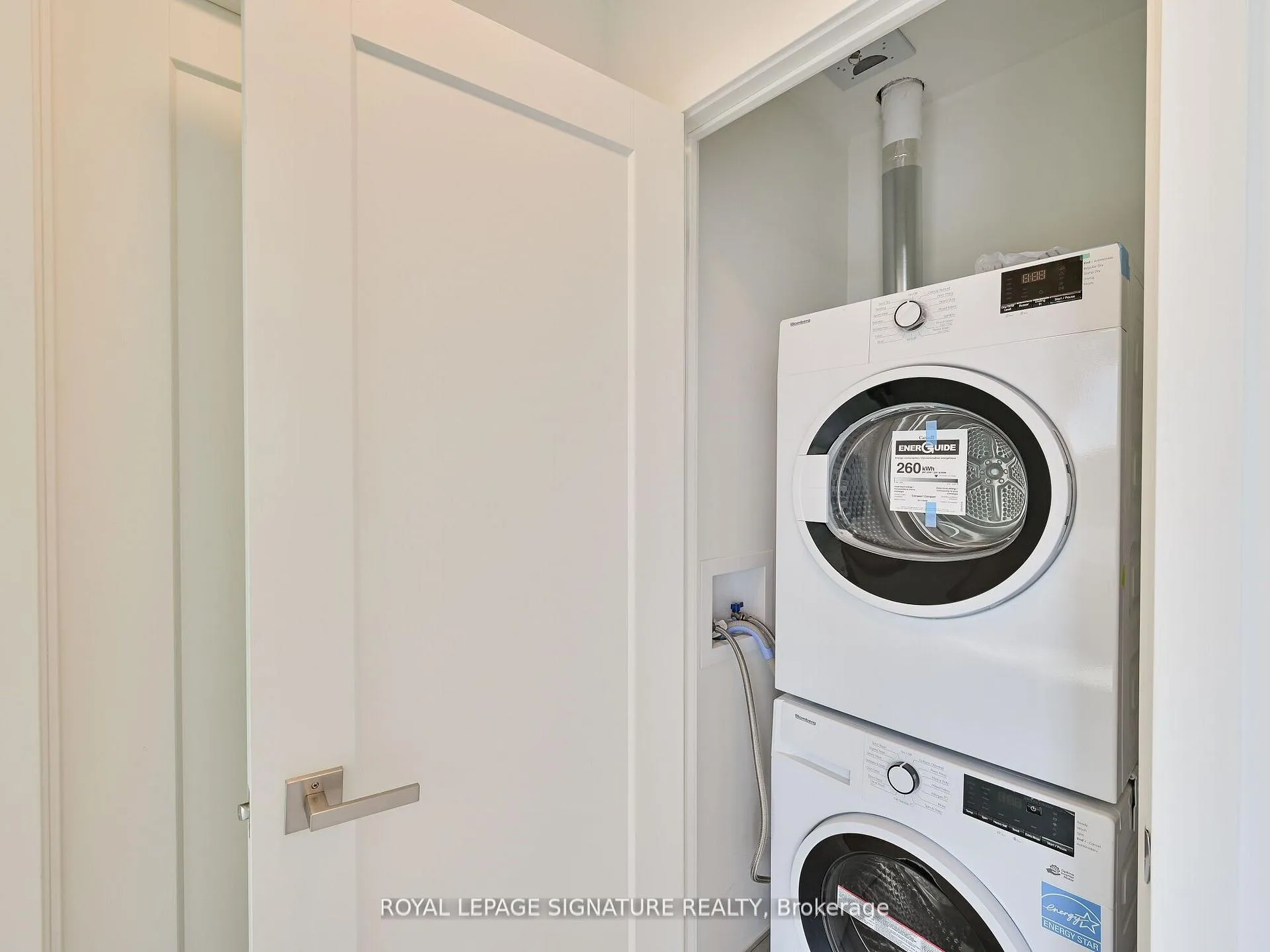 Photo 33 of Unit 405, 415 Main Street W, Hamilton, Kirkendall — HOMEH