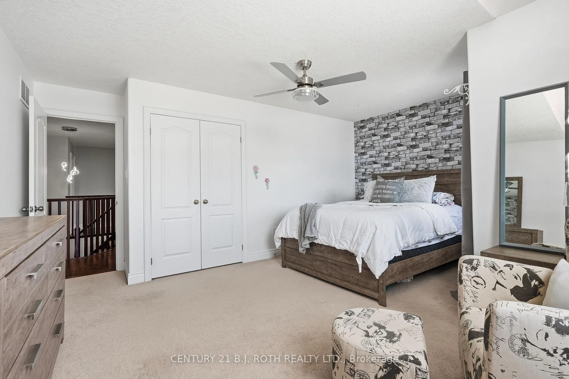 Photo 25 of 10 Auburn Court, Barrie, Ardagh — HOMEH