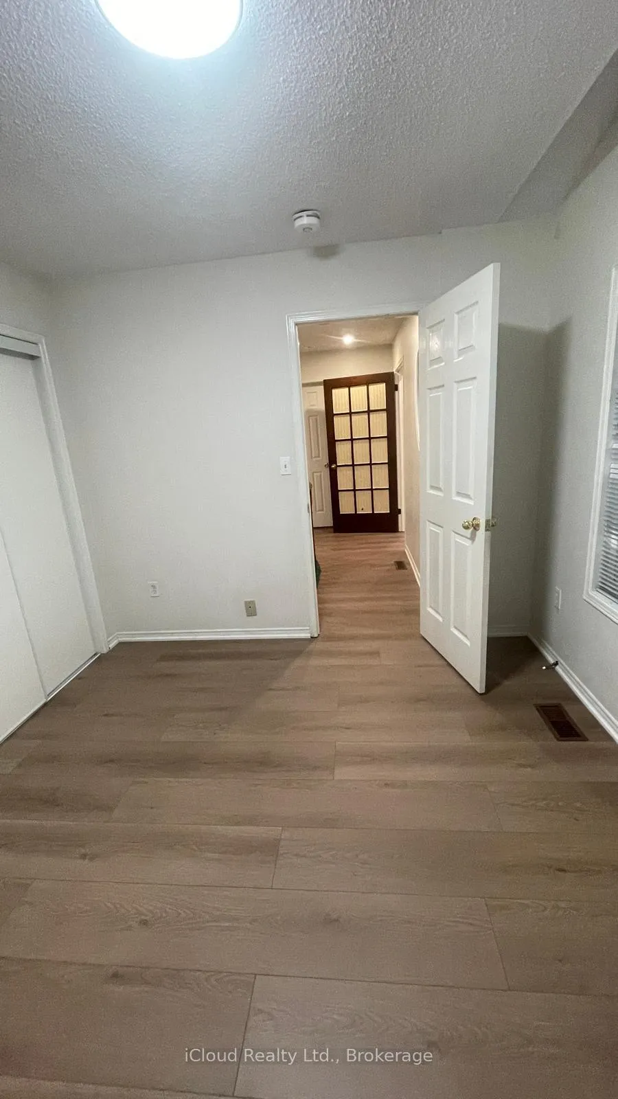 Photo 16 of 33 Fenflower ( Upper) Court, Brampton, Snelgrove — HOMEH