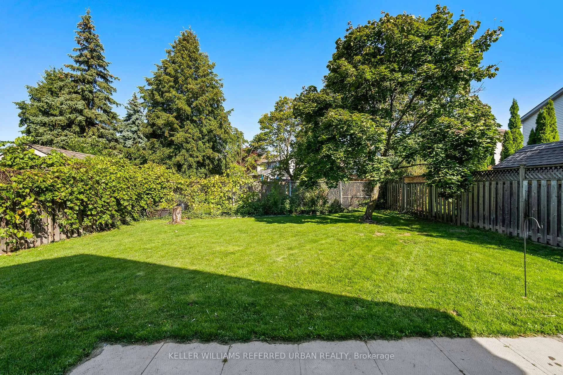 Photo 12 of 1253 Thorpe Road, Burlington, Brant — HOMEH