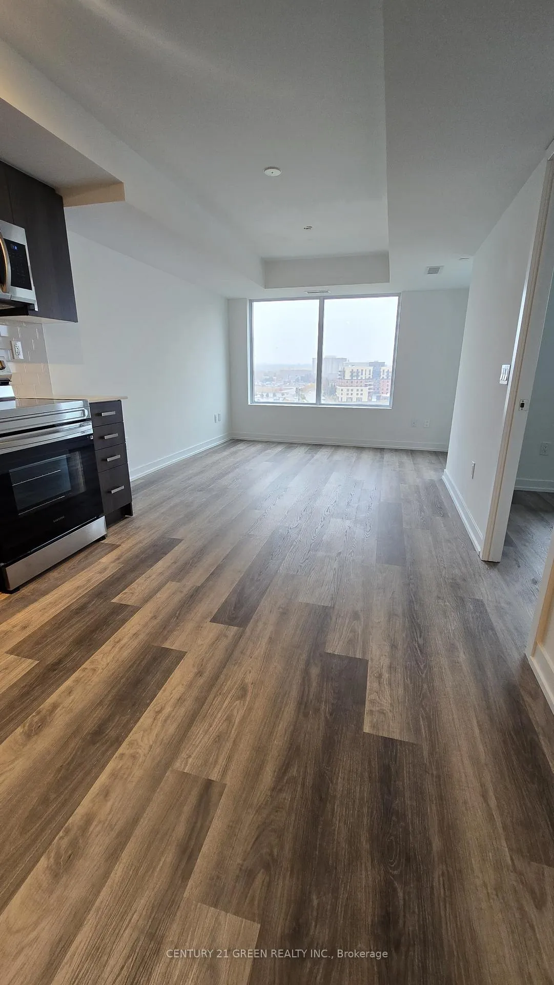 Photo 5 of Unit 1009, 1435 Celebration Drive, Pickering, Bay Ridges — HOMEH