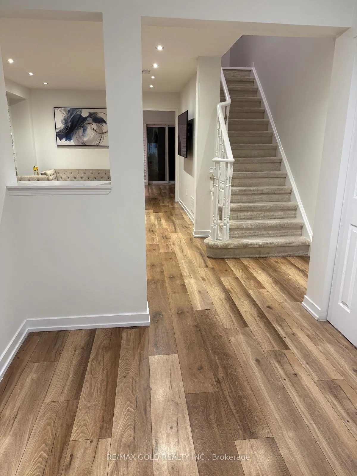 Photo 4 of 180 Hampshire Way, Milton, Dempsey — HOMEH