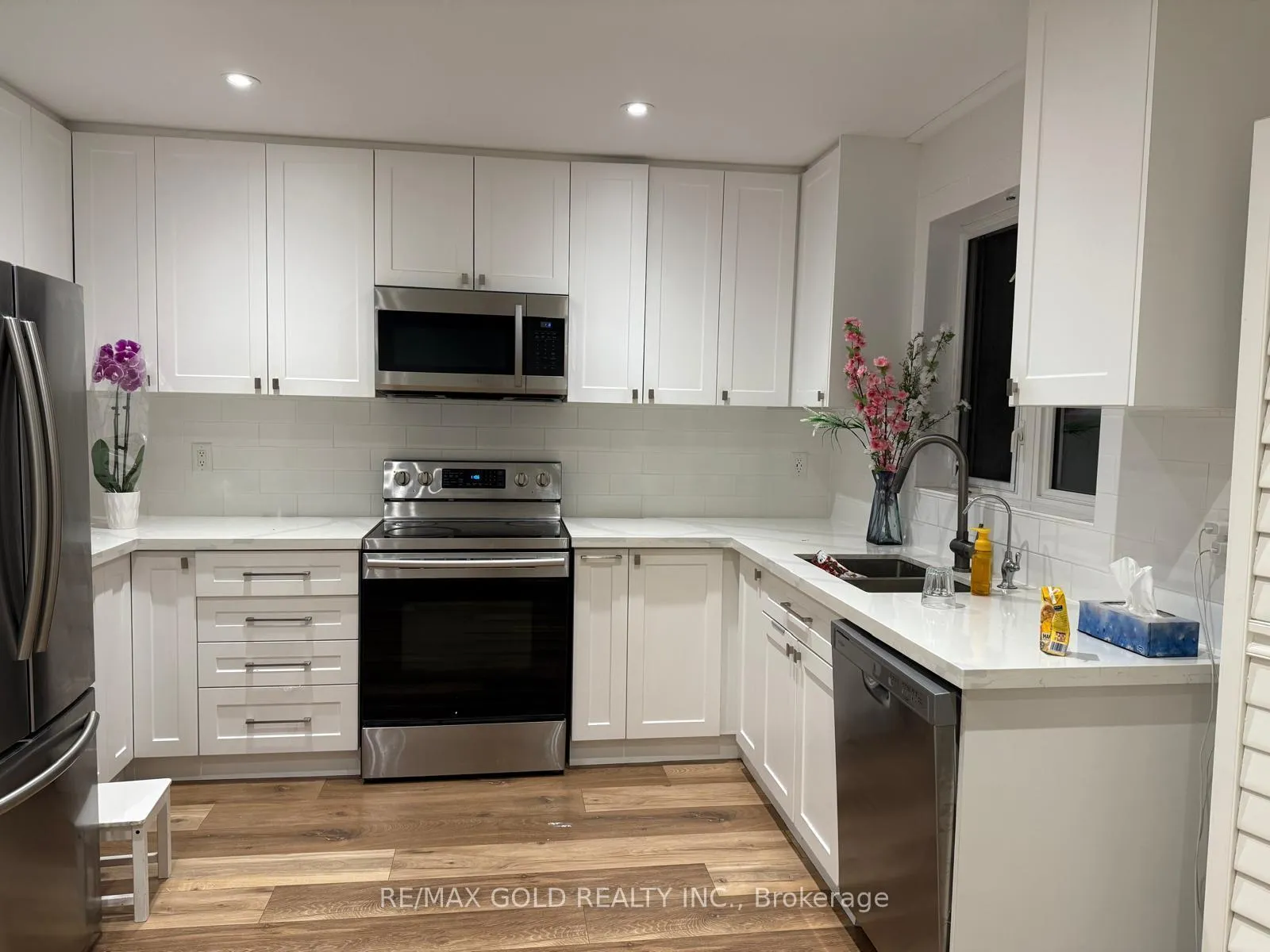 Photo 7 of 180 Hampshire Way, Milton, Dempsey — HOMEH