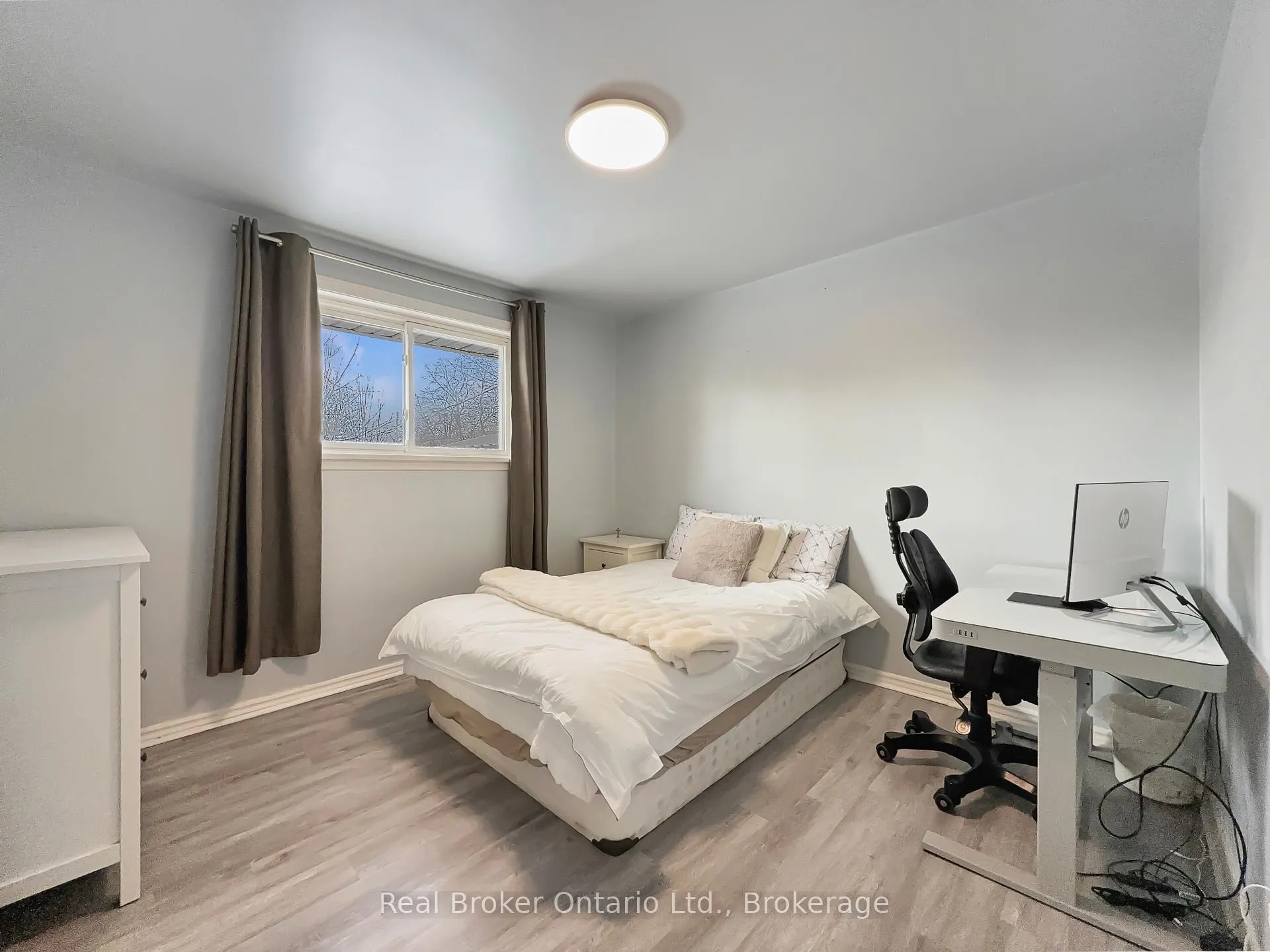 Photo 16 of 238 Kent Crescent, Burlington, Appleby — HOMEH