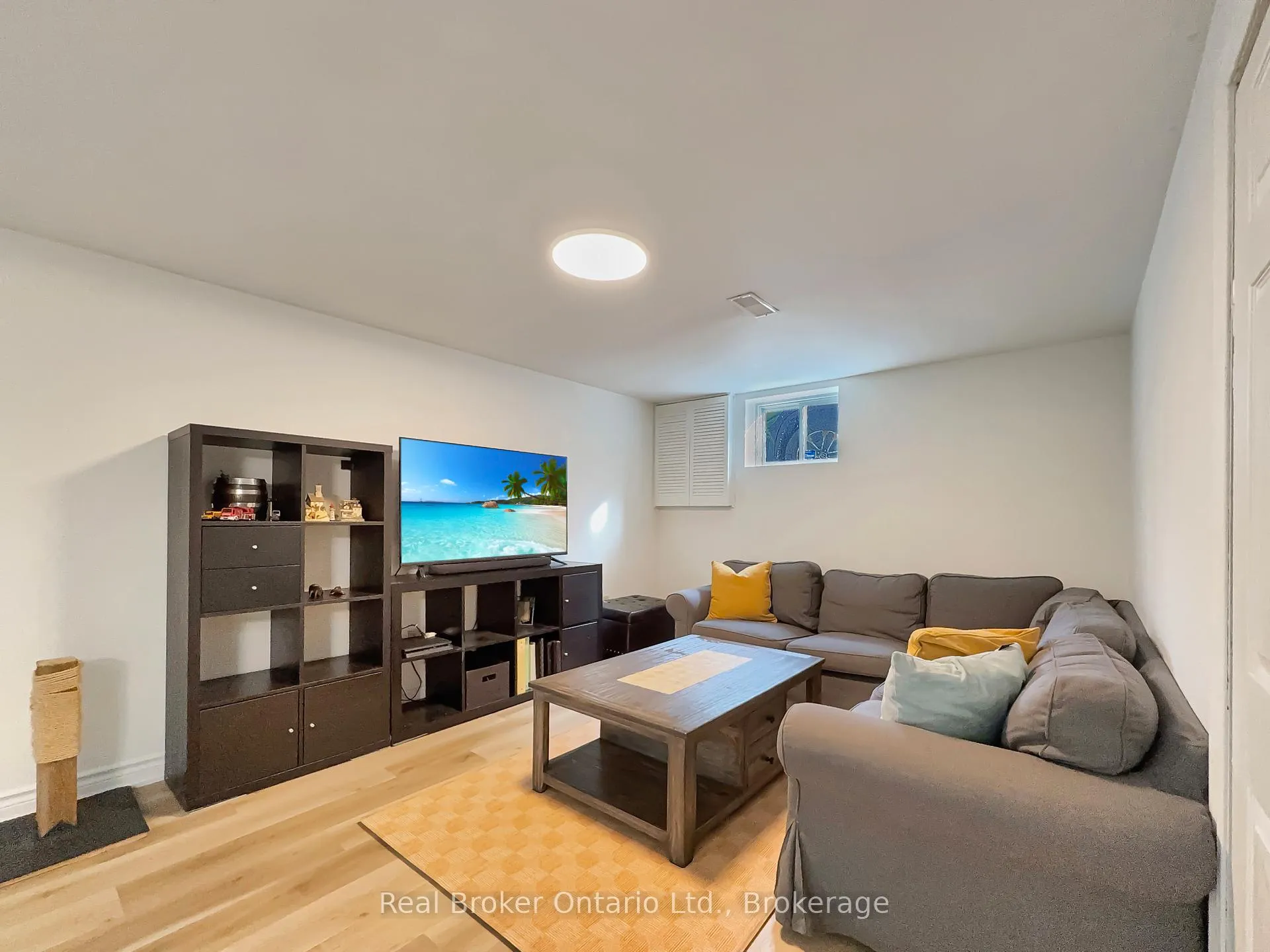 Photo 26 of 238 Kent Crescent, Burlington, Appleby — HOMEH