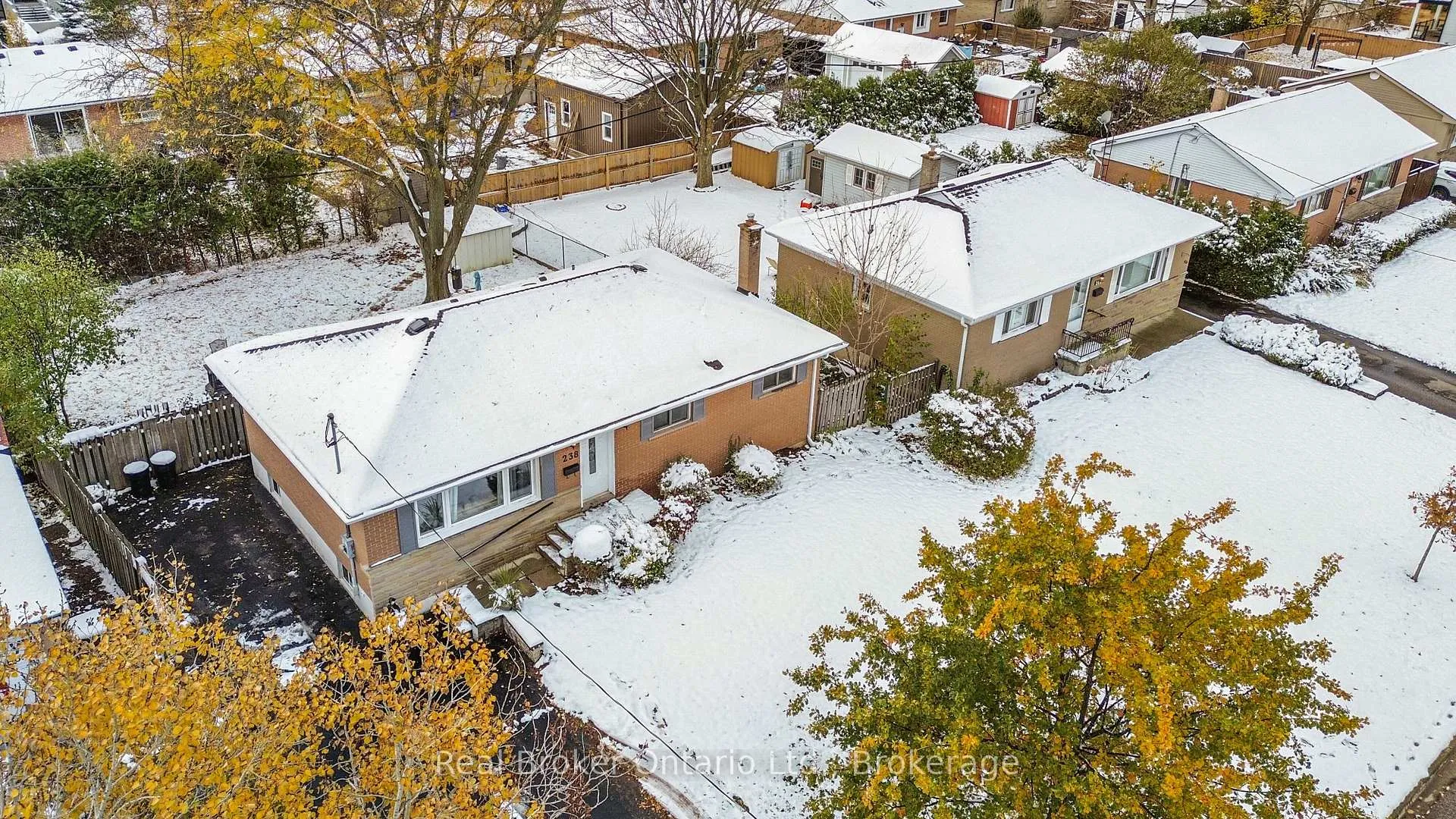 Photo 32 of 238 Kent Crescent, Burlington, Appleby — HOMEH