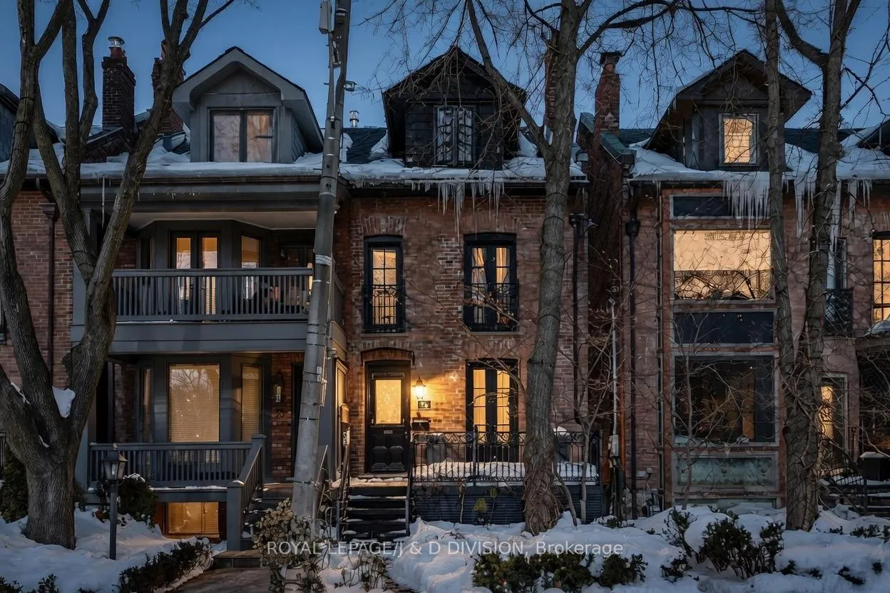Photo 2 of 36 Gibson Avenue, Toronto, Rosedale-Moore Park — HOMEH
